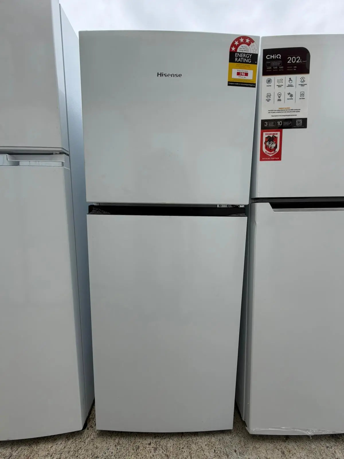 Factory Second Hisense 205L Top Mount Fridge Freezer – HRTF206 | BRISBANE