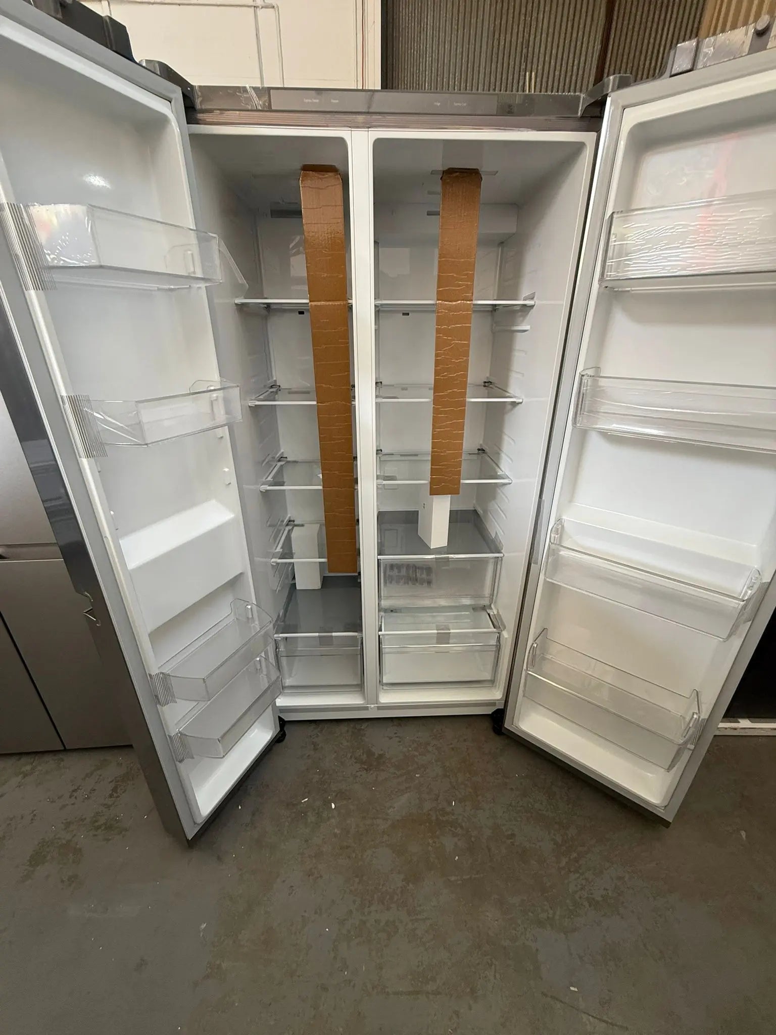Factory Second LG 664 L Side by Side Door Fridge Freezer | ADELAIDE