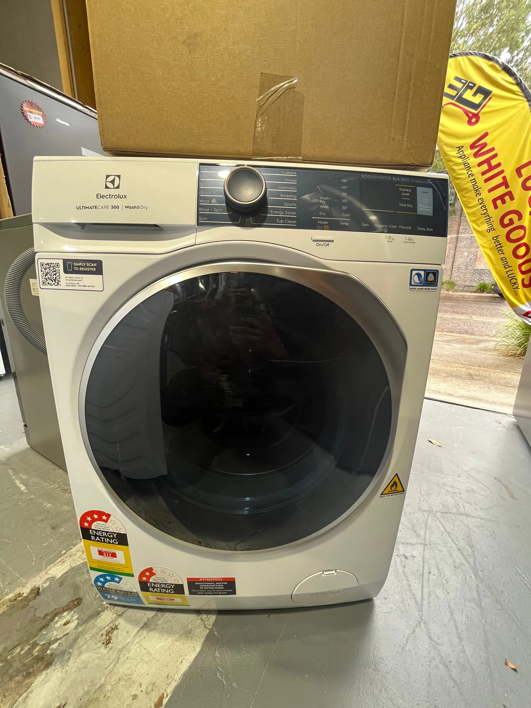 Factory Second Panasonic 32 Litre Inverter Microwave Oven + RefurbishedElectrolux 8kg Combo (EWW8024Q5WB) | ALEXANDRIA