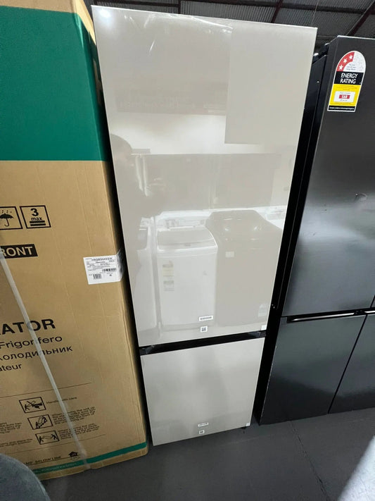 Factory Second Samsung 339L Fridge-Freezer PureFlat HRSBS649SW | ADELAIDE