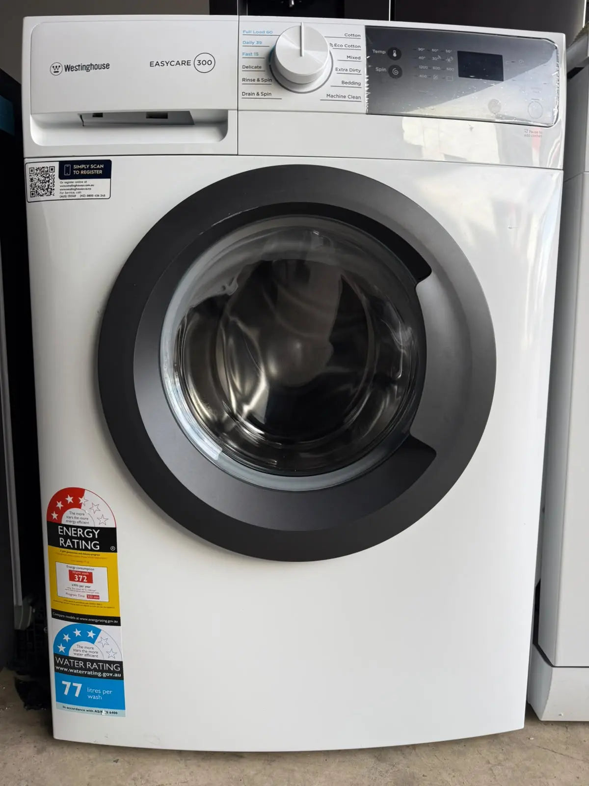 Factory Second Westinghouse 7.5kg Front Load Washing Machine | MELBOURNE