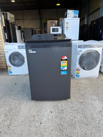 Factory Second Westinghouse 9kg EasyCare 700 Top Load Washing Machine – Dark Onyx | WWT9084C7SA | BRISBANE