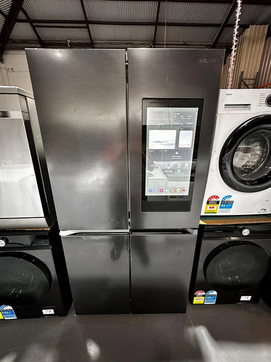 Factory Second – Samsung 636 L Family Hub French-Door Refrigerator – Matte Black (SRF9400BFH) | ADELAIDE