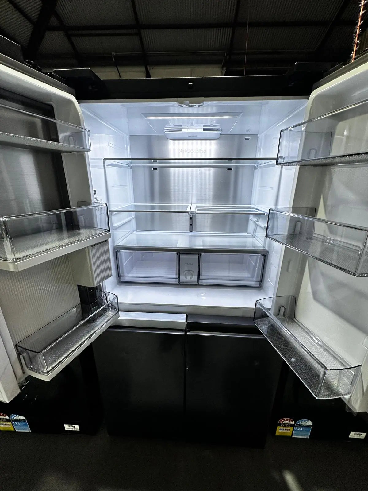 Factory Second – Samsung 636 L Family Hub French-Door Refrigerator – Matte Black (SRF9400BFH) | ADELAIDE