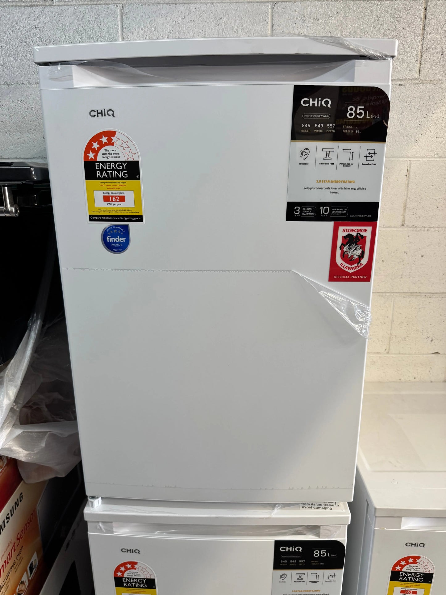 Factory Seconds CHIQ 85L Bar Freezer | SYDNEY