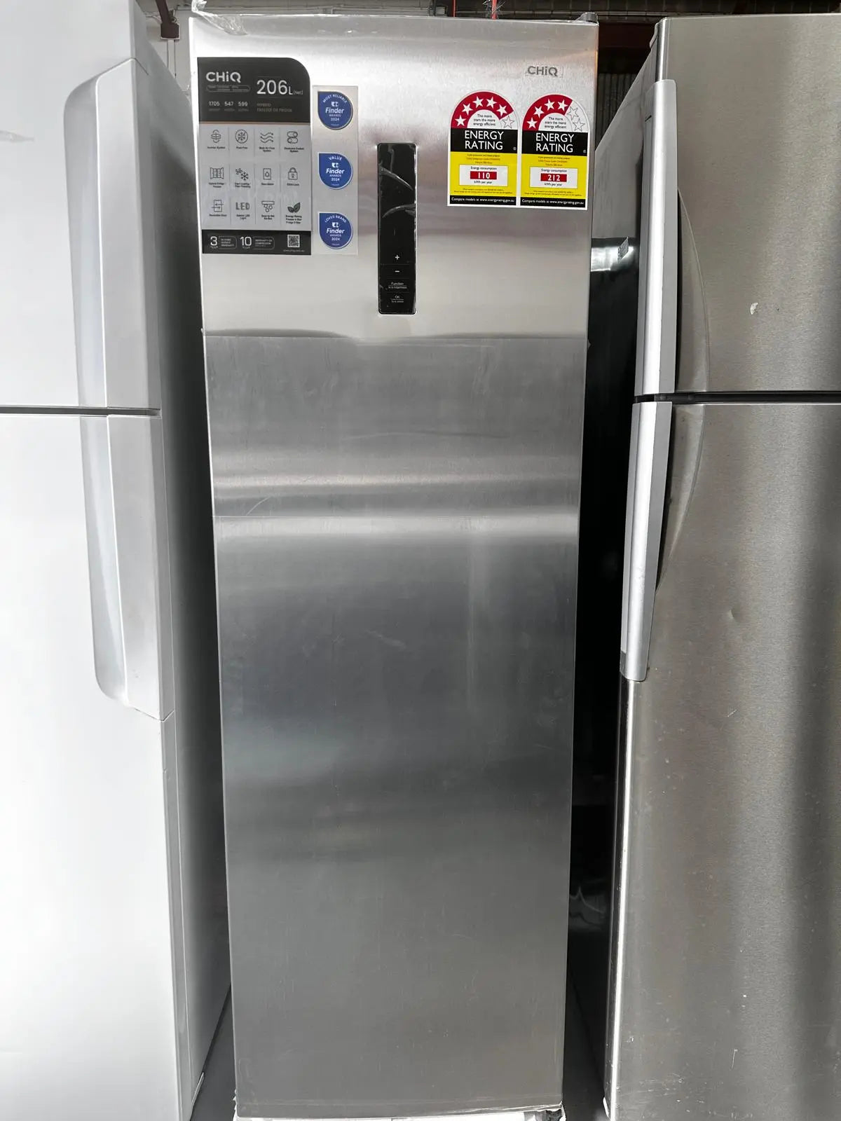 Factory Seconds CHiQ 206L Vertical Hybrid Fridge Freezer CSH205NSS | ADELAIDE