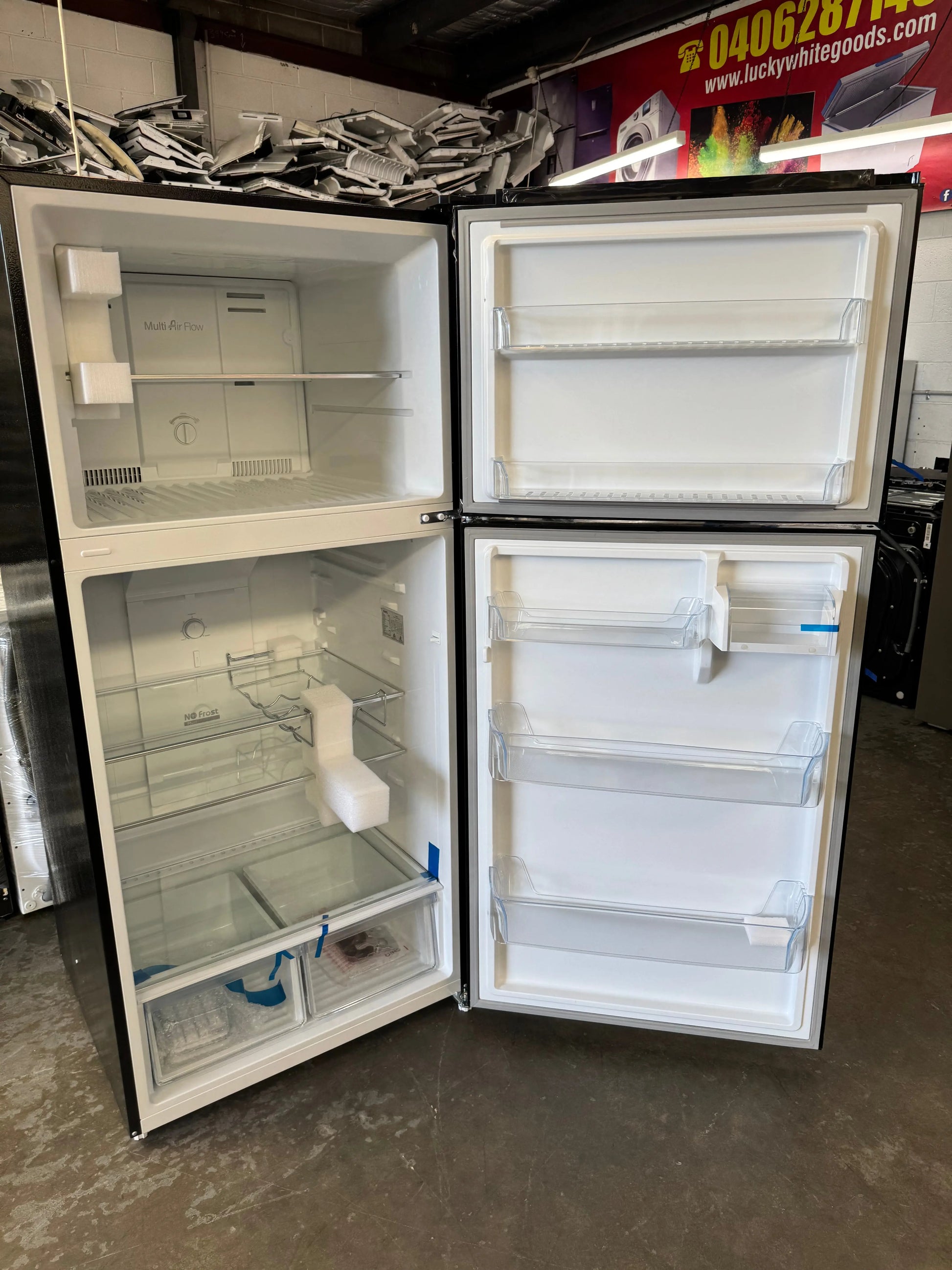 Factory Seconds CHiQ 515L Top Mount Matte Black Frost Free Fridge CTM514NB | SYDNEY