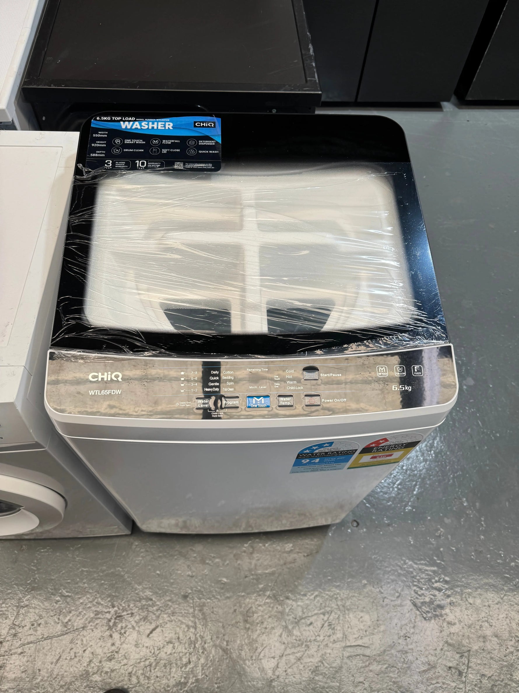 Factory Seconds CHiQ 6.5kg Top Load Washing Machine WTL65FDW