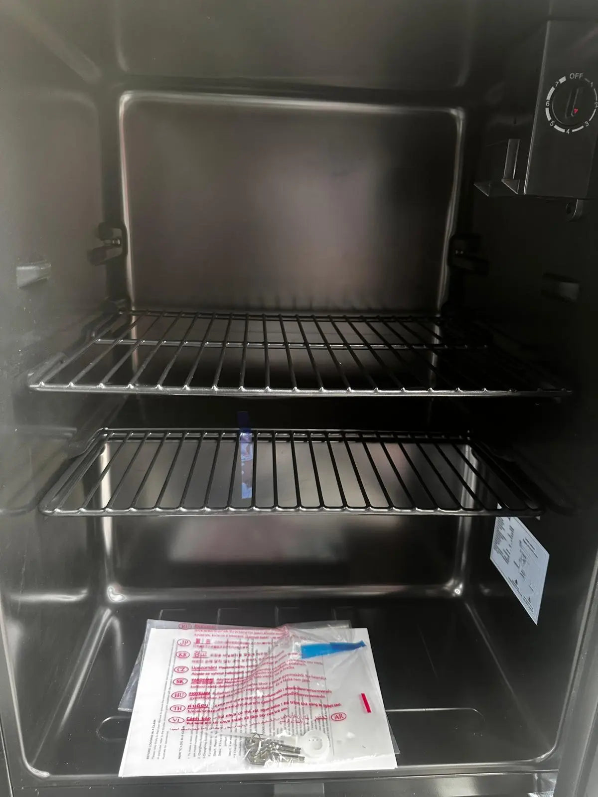 Factory Seconds CHiQ 64L Beverage Centre CBC064BG | ADELAIDE