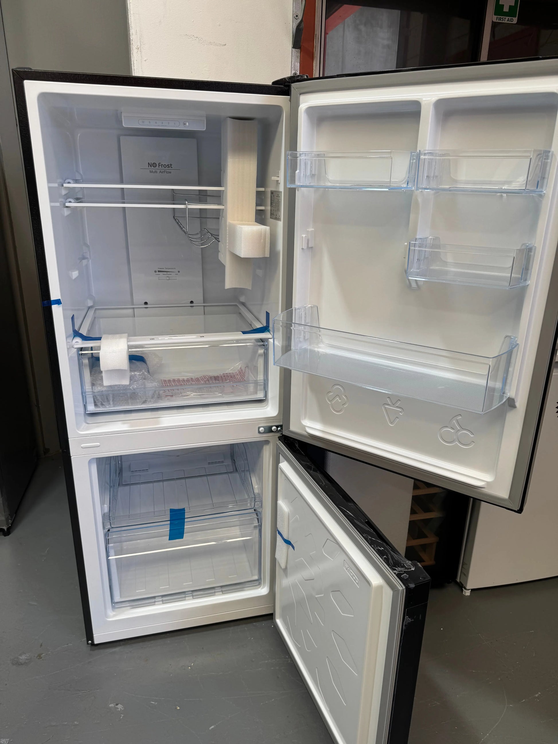 Factory Seconds CHiQ CBM280NB3 283L Bottom Mount Fridge (Black) | SYDNEY