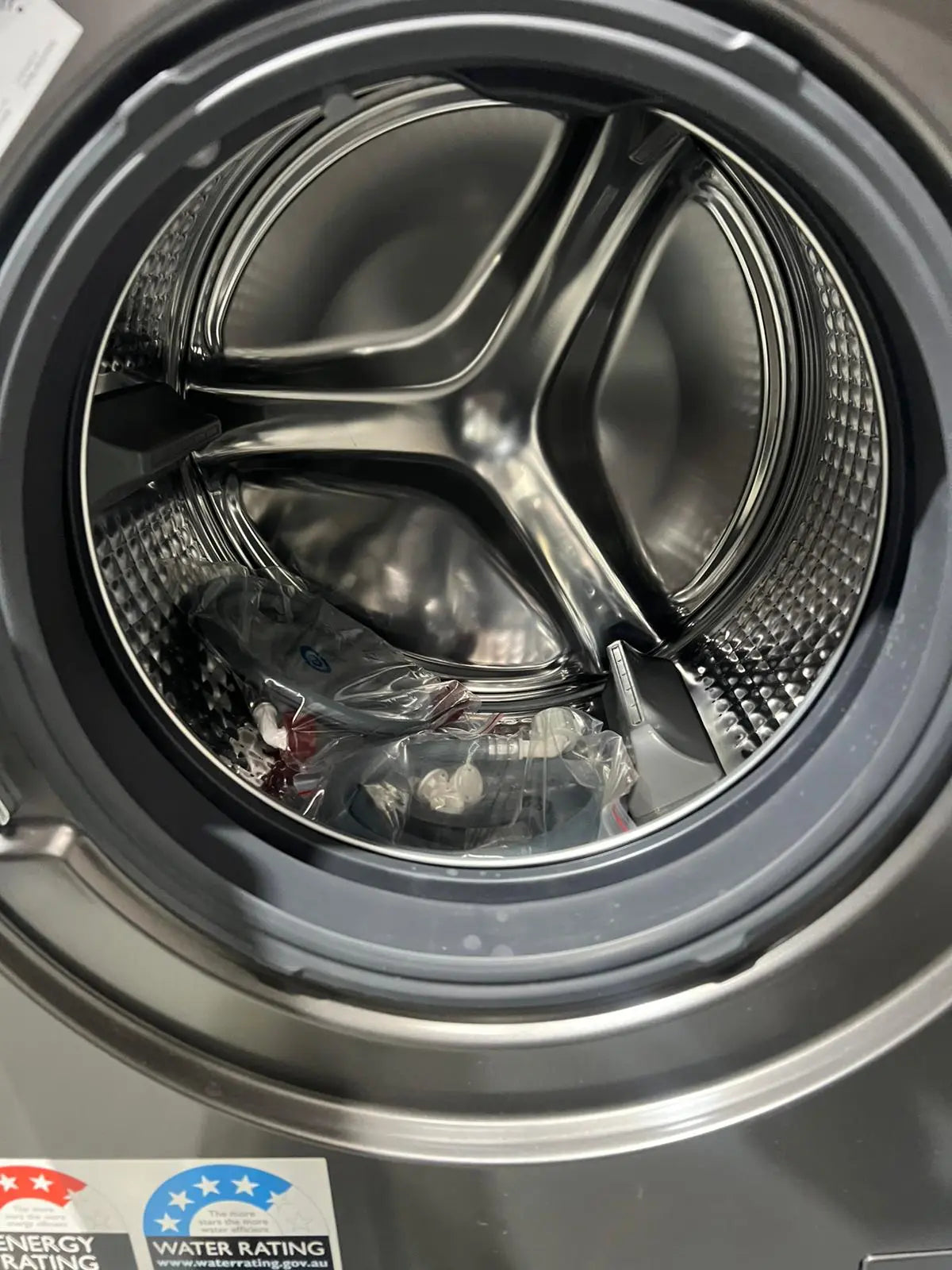 Factory Seconds Fisher & Paykel 11 kg Washing Machine – WH1160FG2 | ADELAIDE