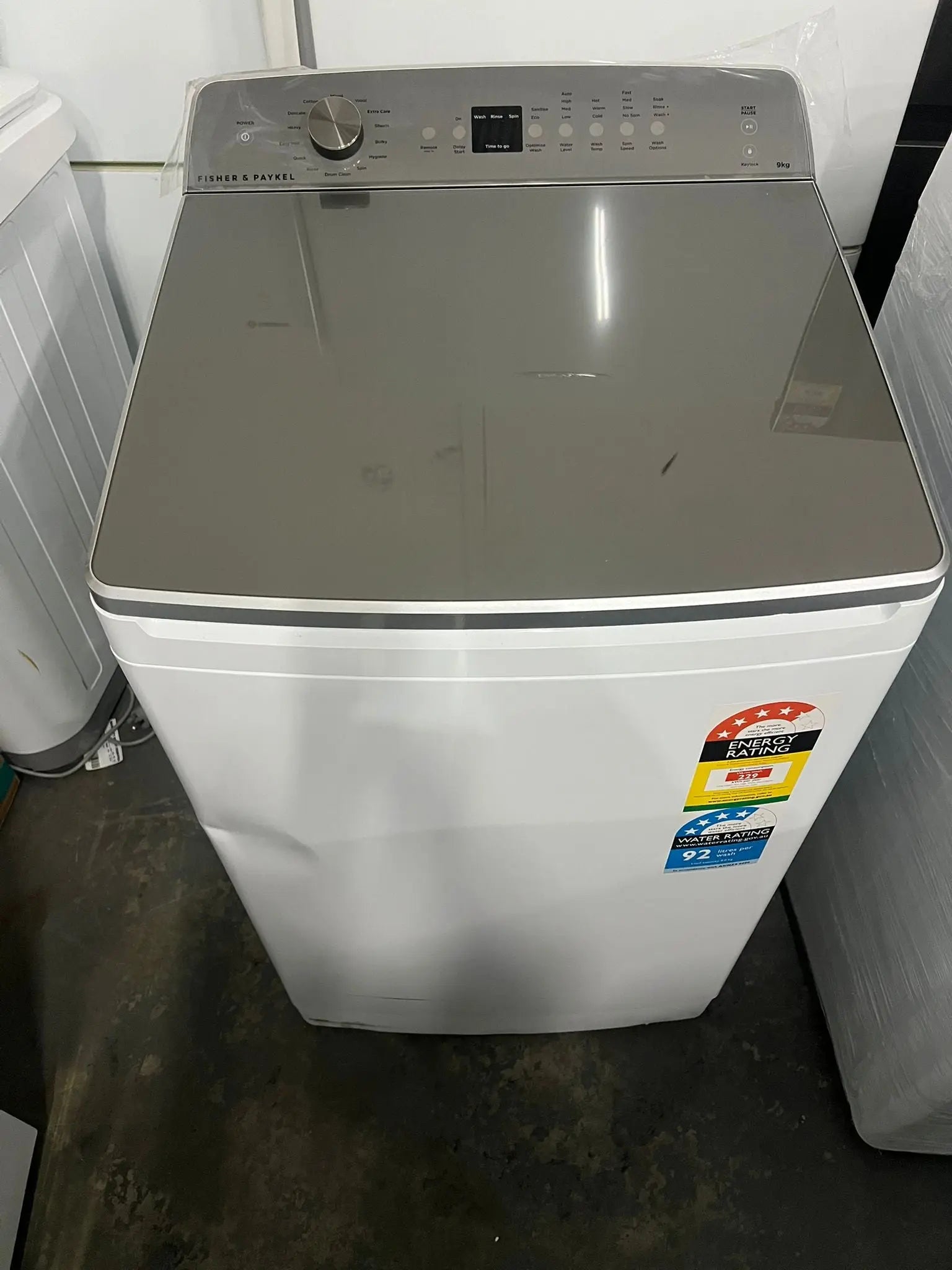 Factory Seconds Fisher&Paykel  9 kg Series 5 Top Load Washer with UV Sanitise – WL9058G1 | ADELAIDE