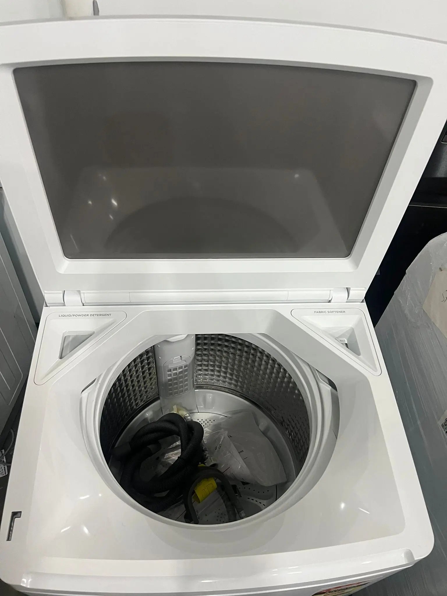 Factory Seconds Fisher&Paykel  9 kg Series 5 Top Load Washer with UV Sanitise – WL9058G1 | ADELAIDE