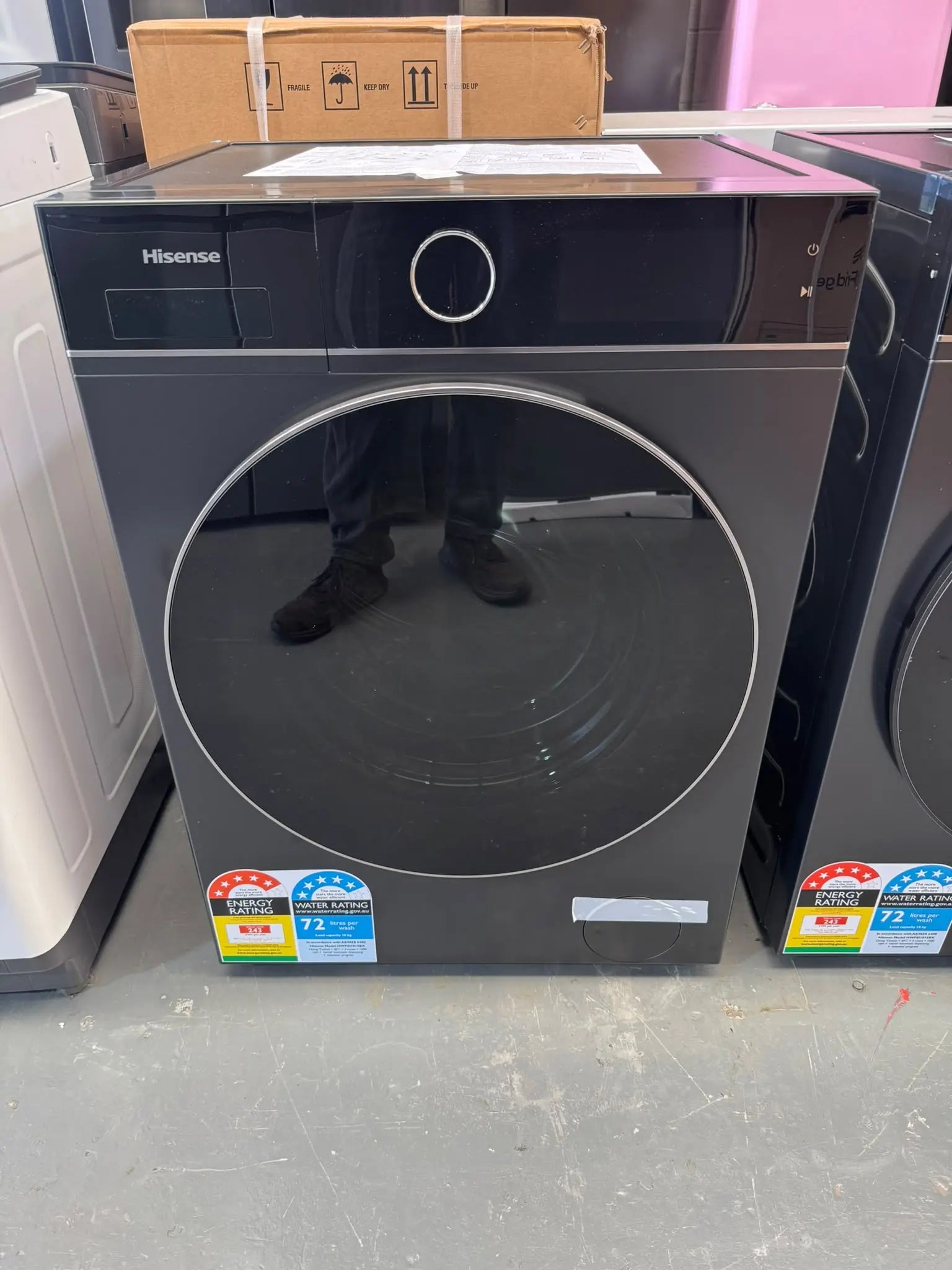 Factory Seconds Hisense 10kg Series 8i Front Load Washer | SYDNEY