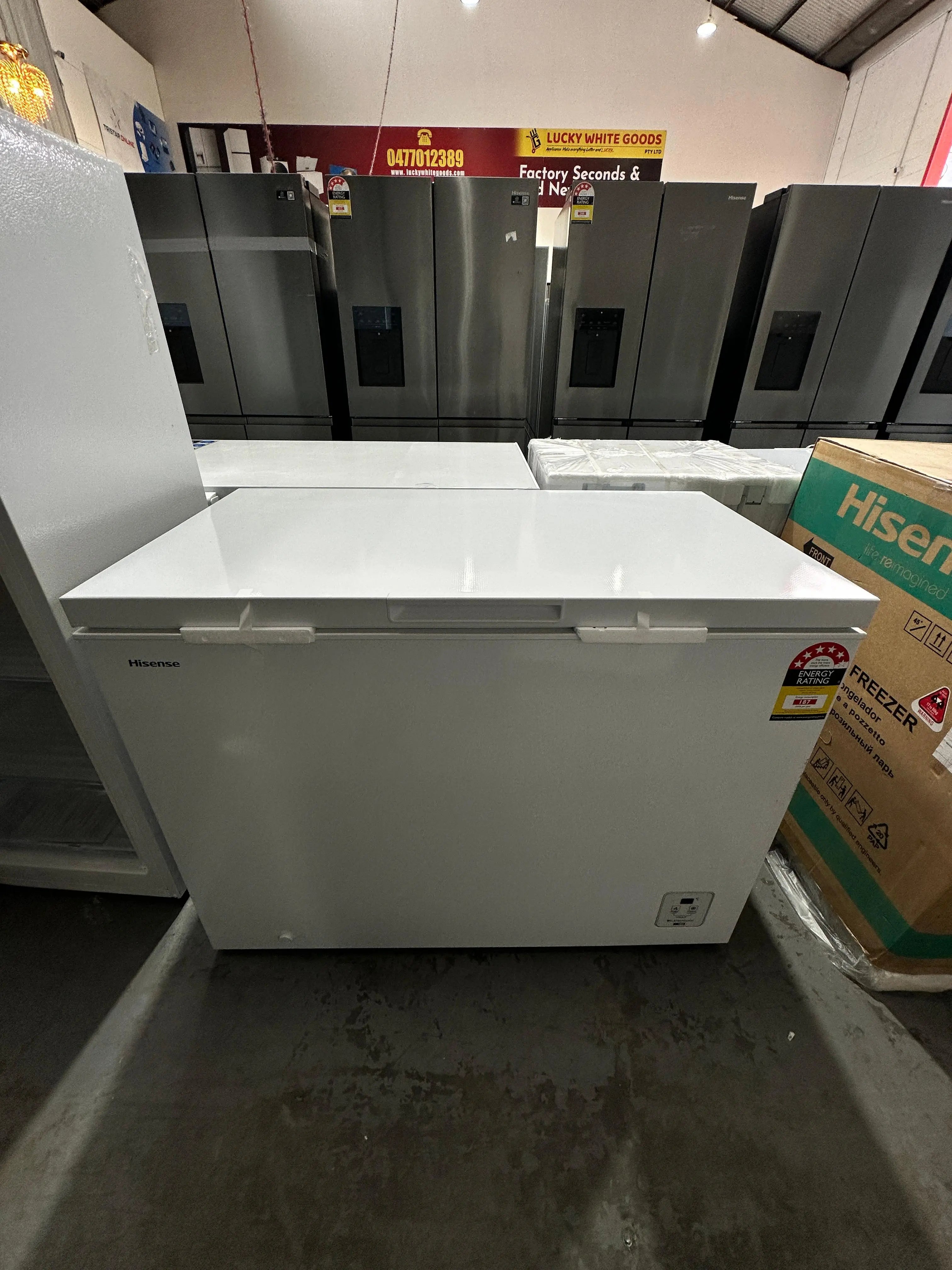 Factory Seconds Hisense 300L Hybrid Chest Freezer | ADELAIDE