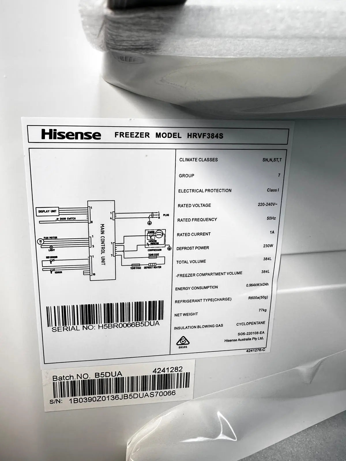 Factory Seconds Hisense 384L Vertical Hybrid Fridge Freezer HRVF384S | ADELAIDE