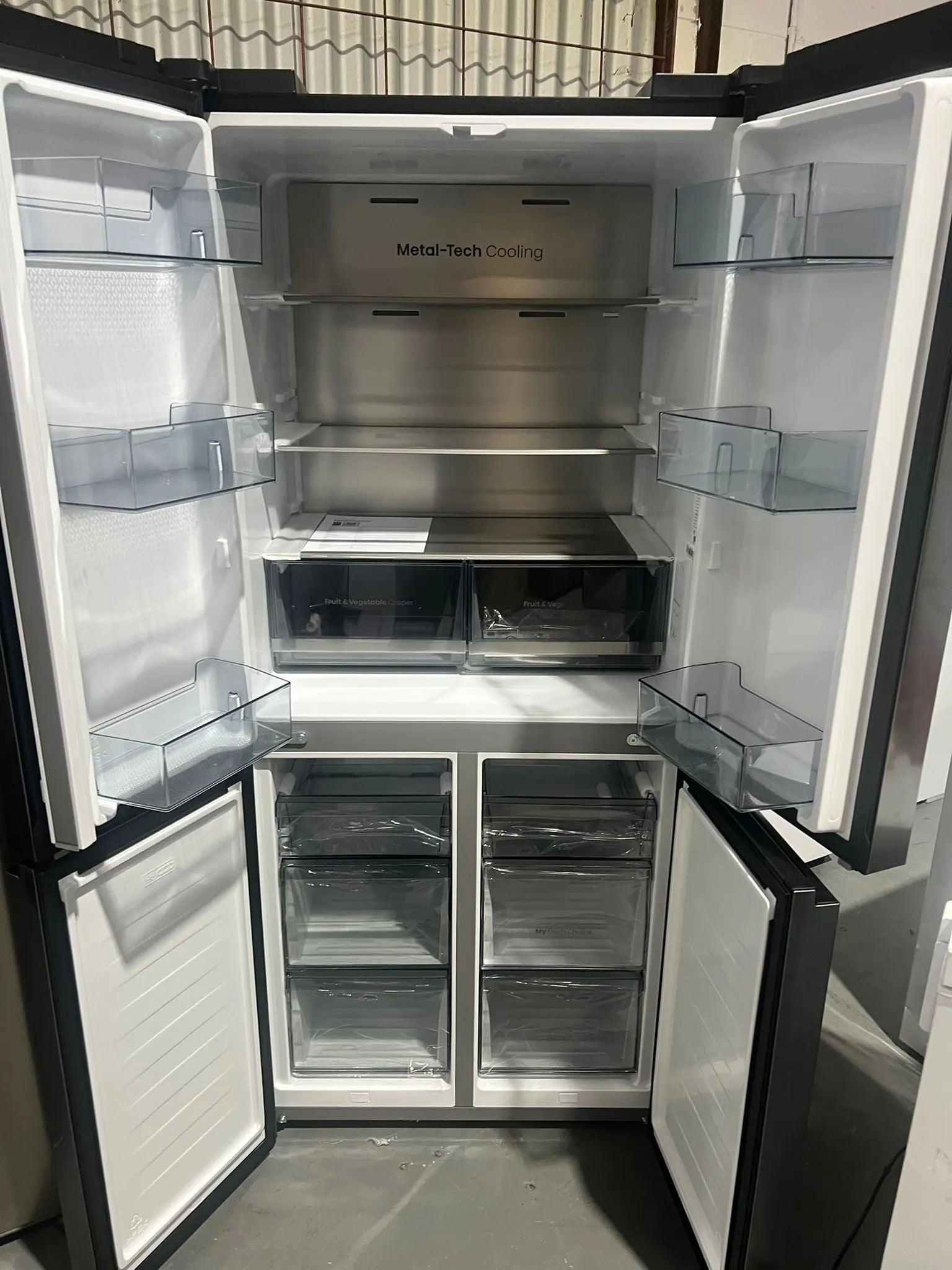 Factory Seconds Hisense 483 Litres Fridge Freezer | Lucky white goods