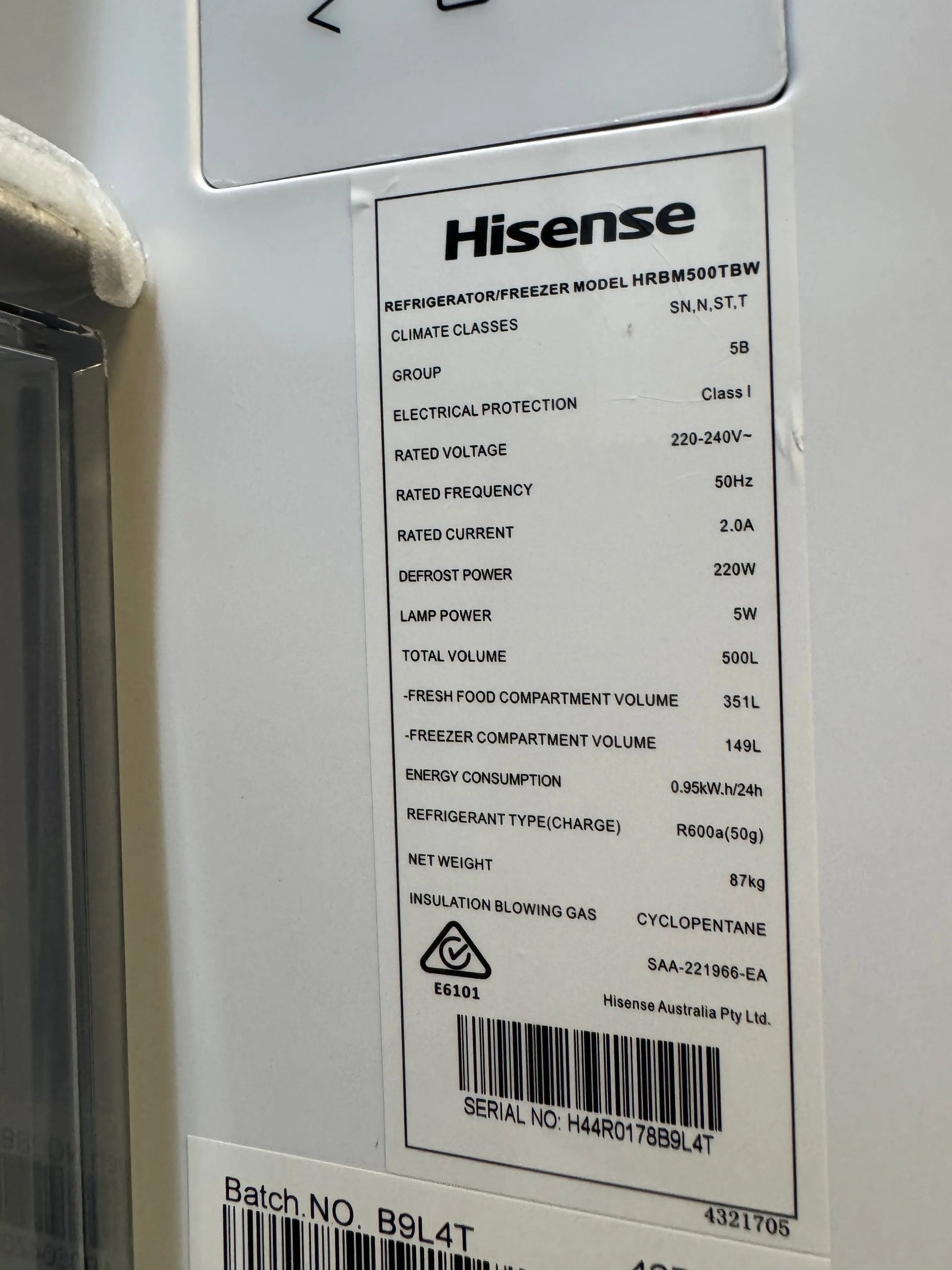 Factory Seconds Hisense 500 L fridge Freezer | SYDNEY