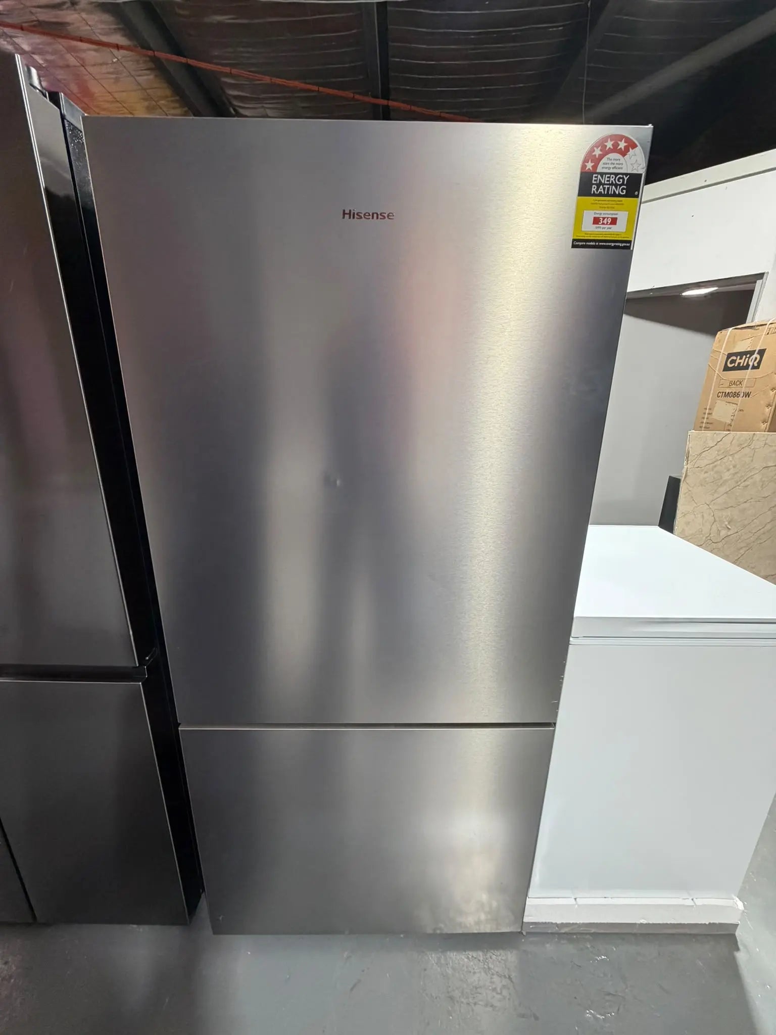 Factory Seconds Hisense 503L Bottom Mount Fridge Freezer | SYDNEY