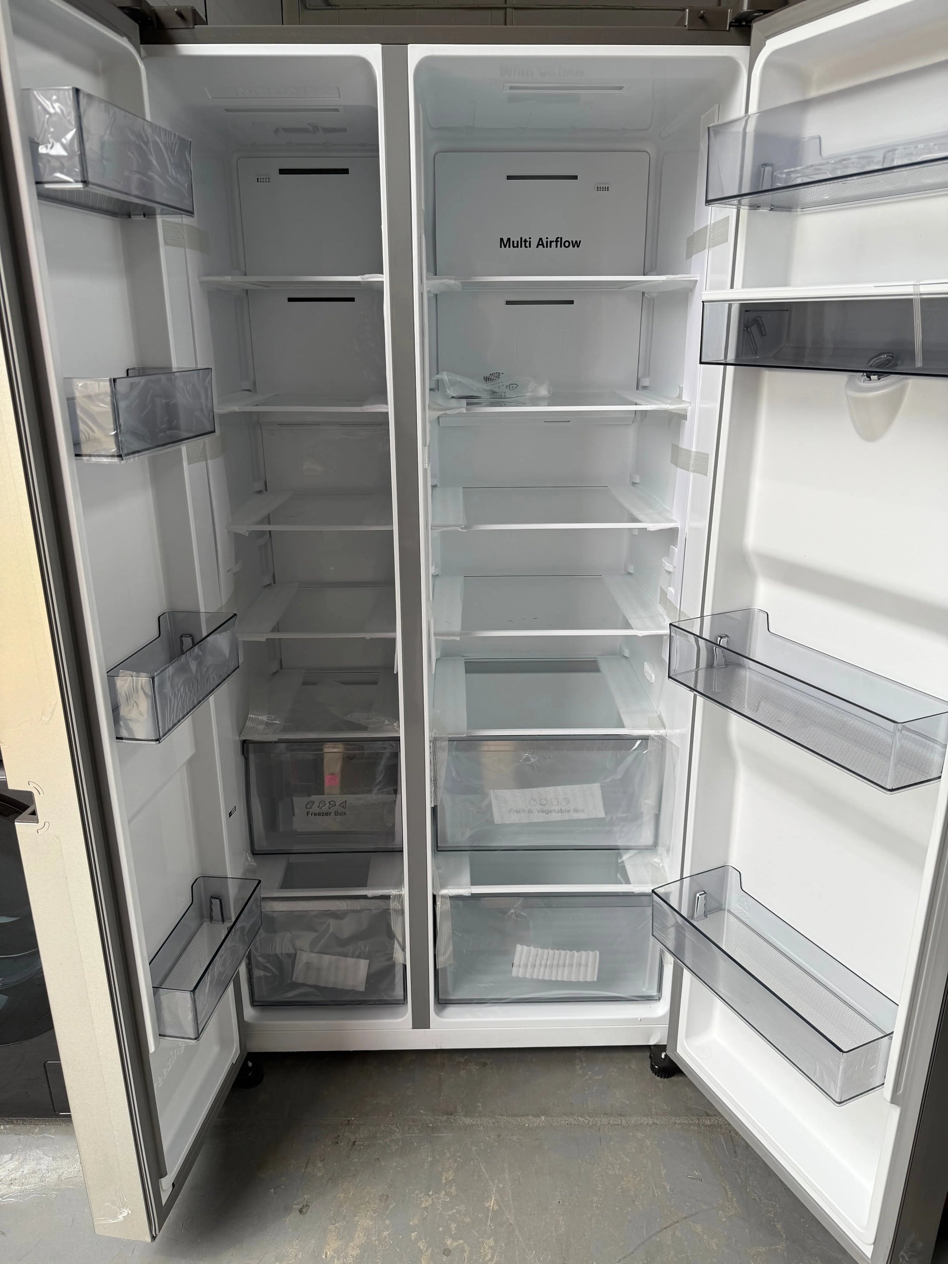 Factory Seconds Hisense 649 Litres Fridge Freezer and Samsung 12 Kgs Washing Machine and Hisense 42 Litres Microwave | ADELAIDE