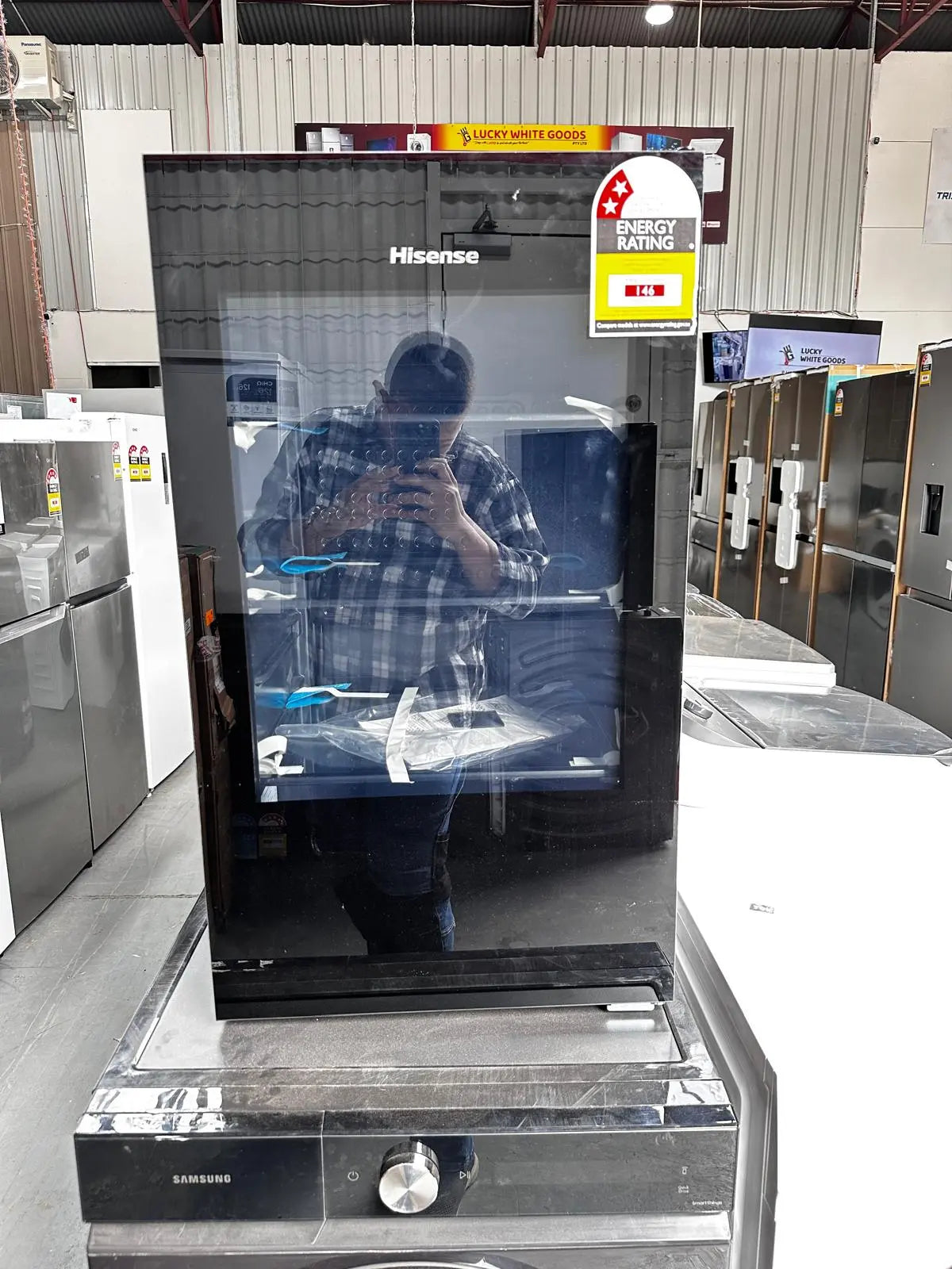 Factory Seconds Hisense 91L Can Beverage Centre – Compact HRBC91 | ADELAIDE