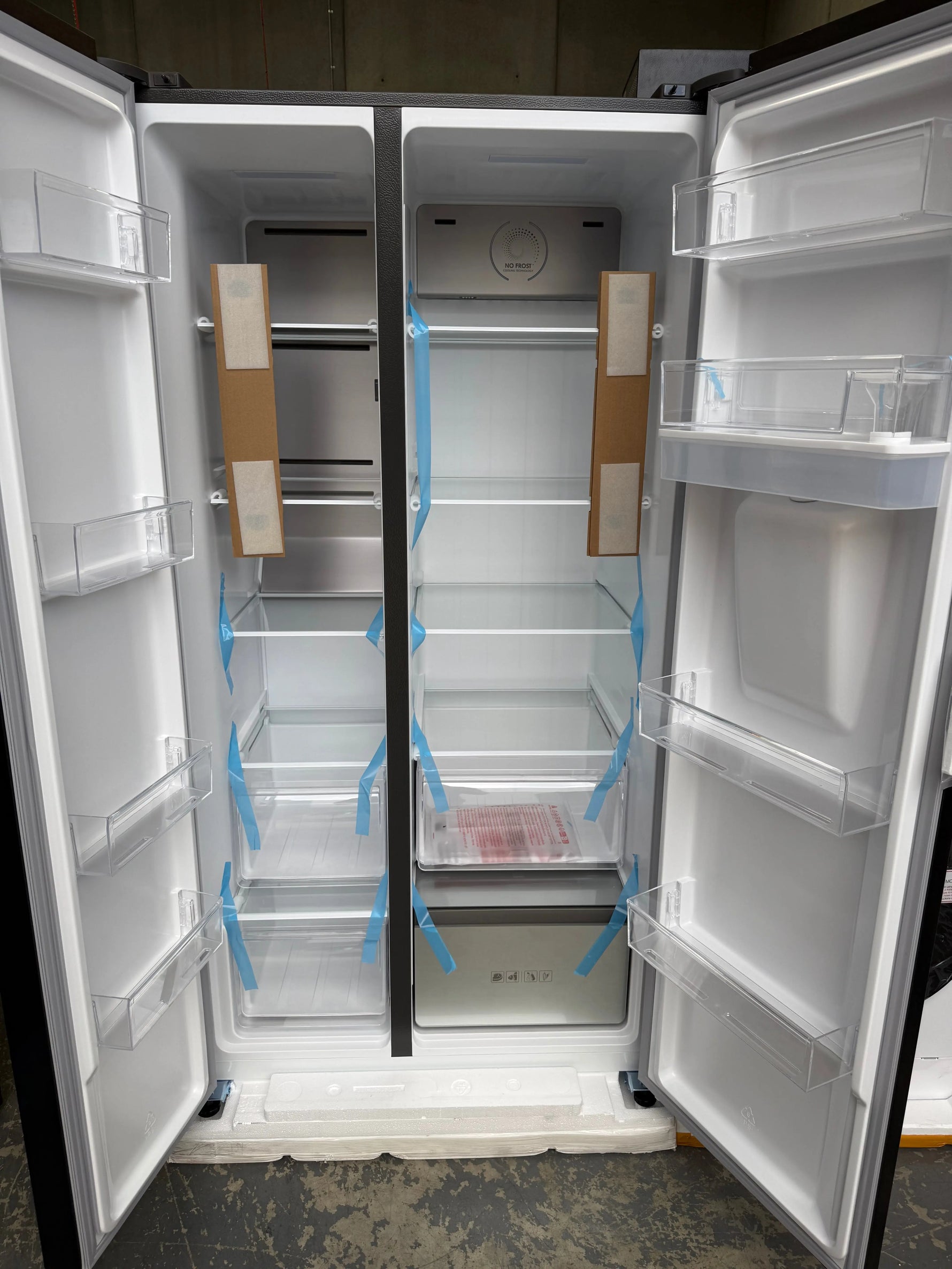 Factory Seconds Kogan 592 L Side‑by‑Side Fridge + Factory Seconds Kogan 9 kg Heat Pump Dryer + Factory Seconds Kogan 10 kg Front Load Washer + Refurbished Hisense 55″ 4K QLED Smart TV | Lucky white goods