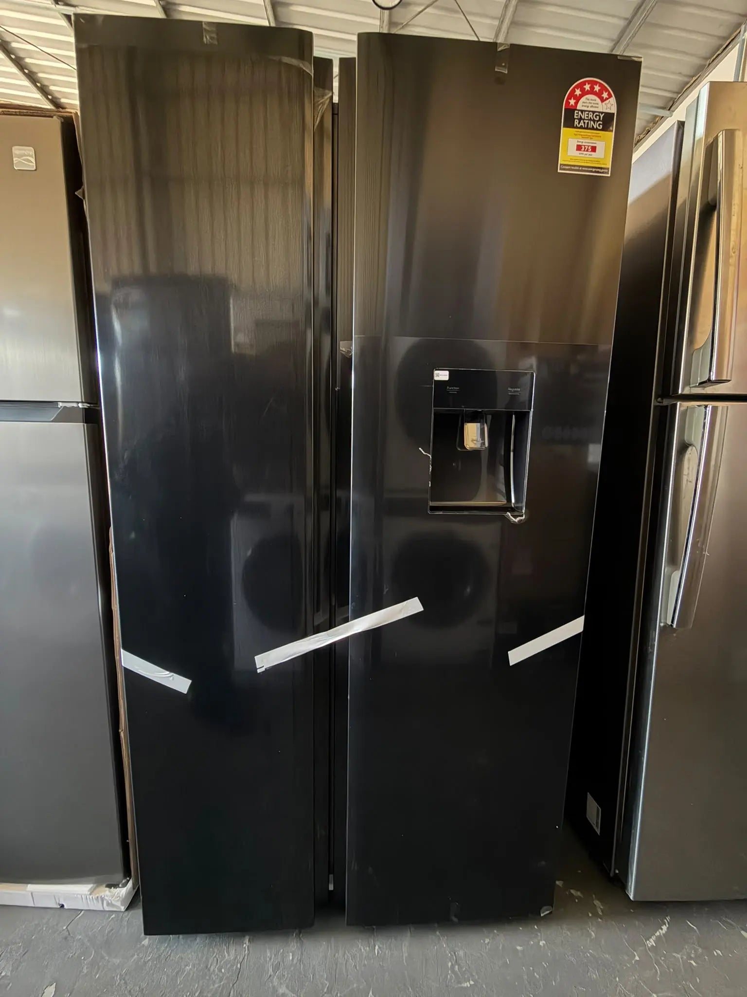 Factory Seconds Kogan 631L Side-by-Side Fridge Freezer | BRISBANE