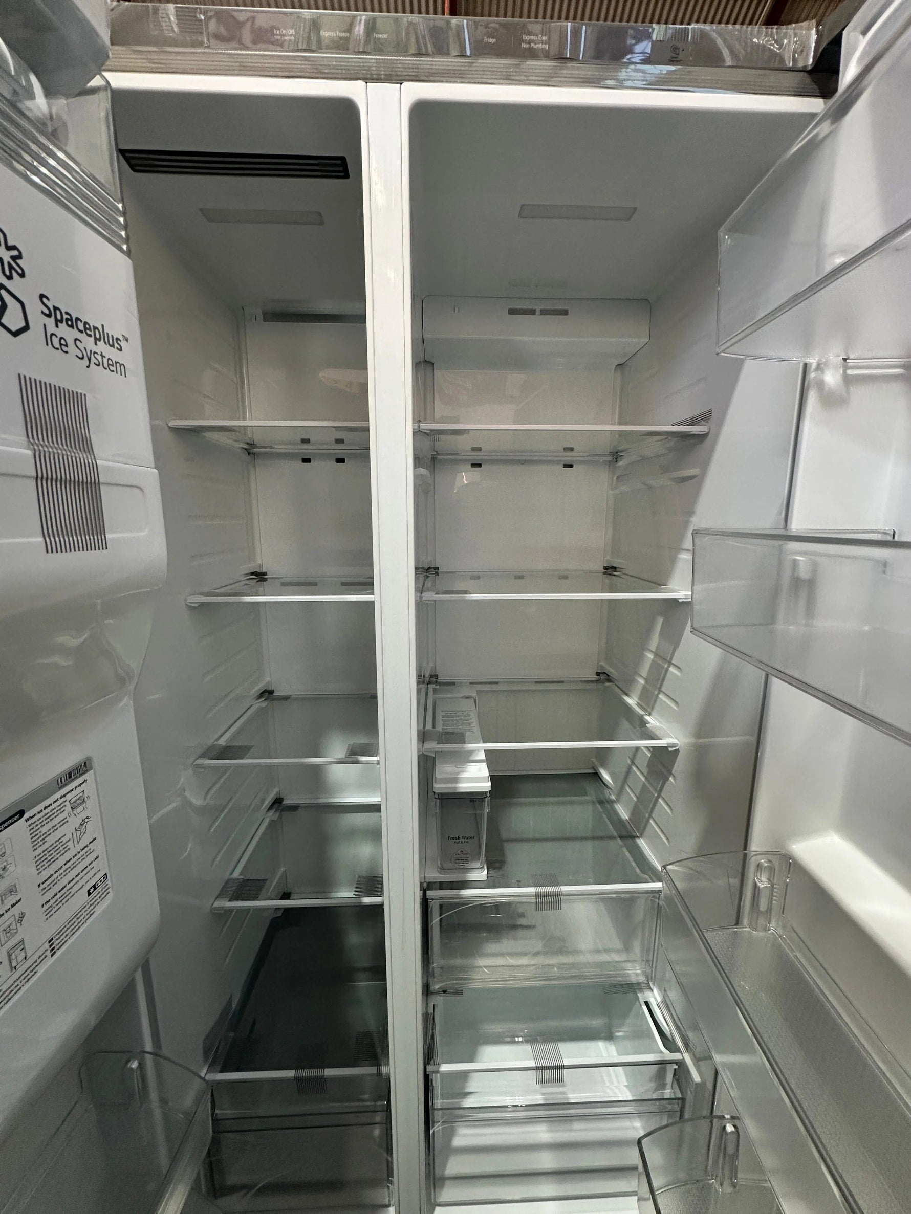 Factory Seconds LG 641L Side-by-Side Fridge Freezer | ADELAIDE