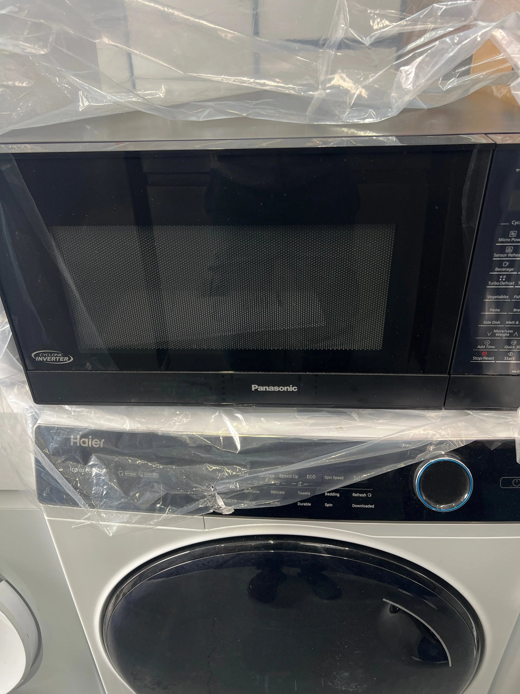 Factory Seconds Panasonic NN‑ST57BQPQ Microwave Oven( 6 months warranty) | ADELAIDE