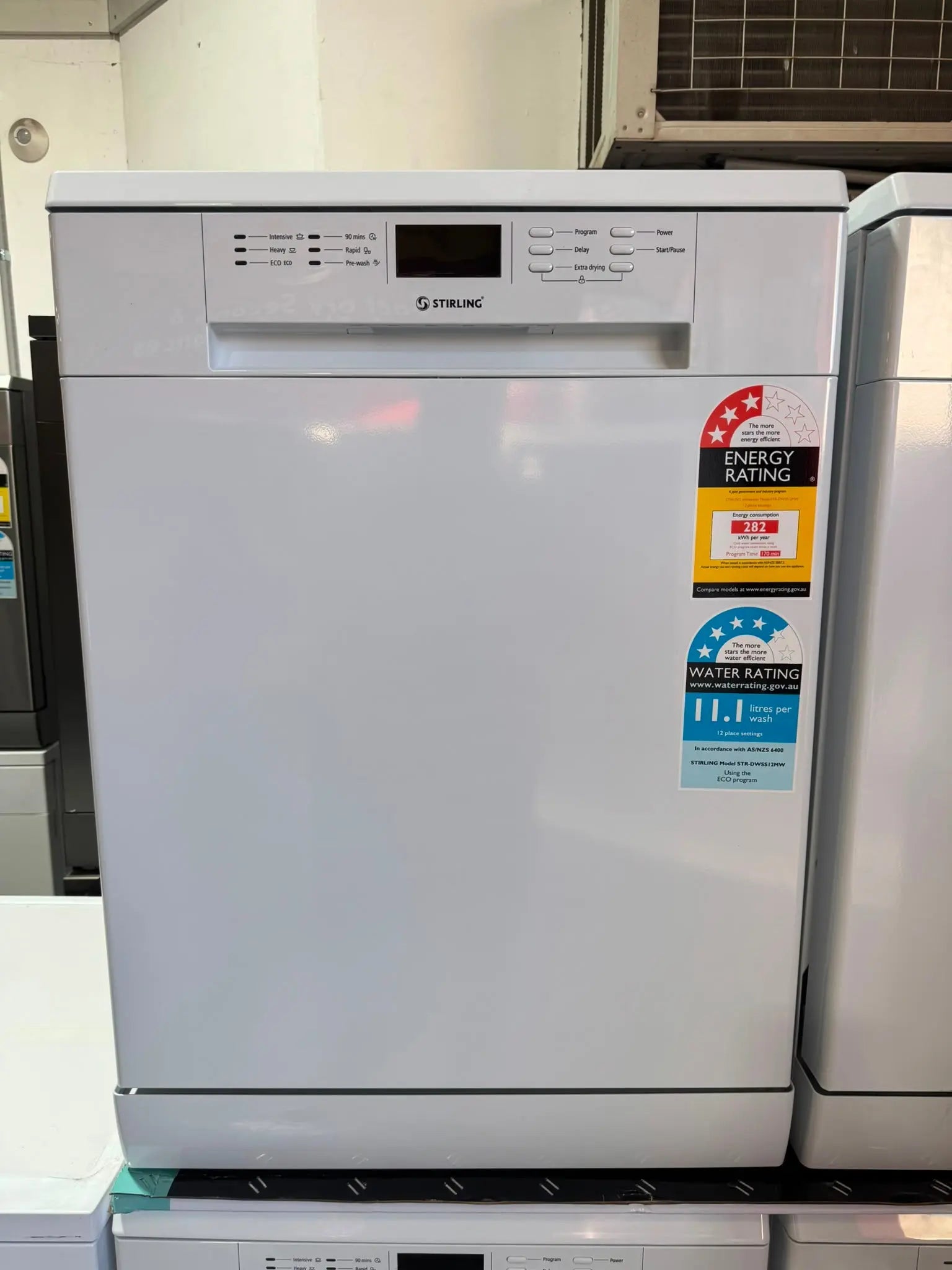 Factory Seconds Stirling 12 Place Setting Freestanding Dishwasher | SYDNEY