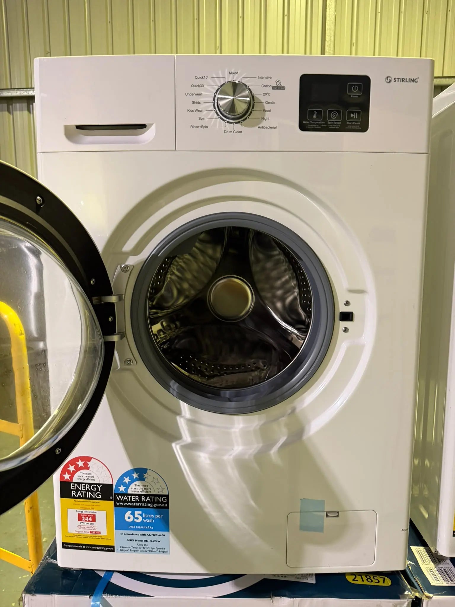 Factory Seconds Stirling 6kg Front Load Washing Machine | BRISBANE