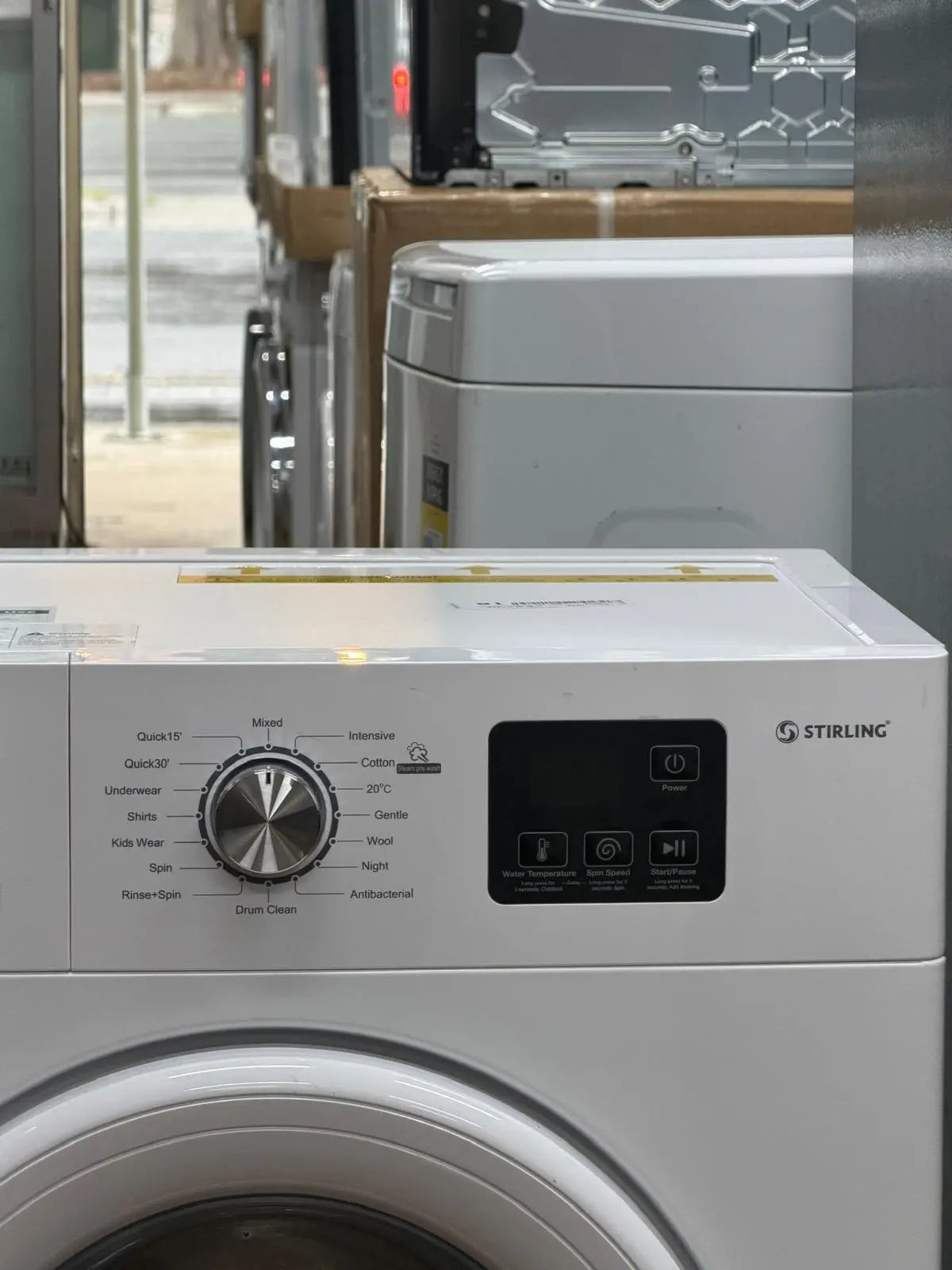 Factory Seconds Westinghouse 565L Fridge & Stirling 6kg Washer Combo | RESERVOIR