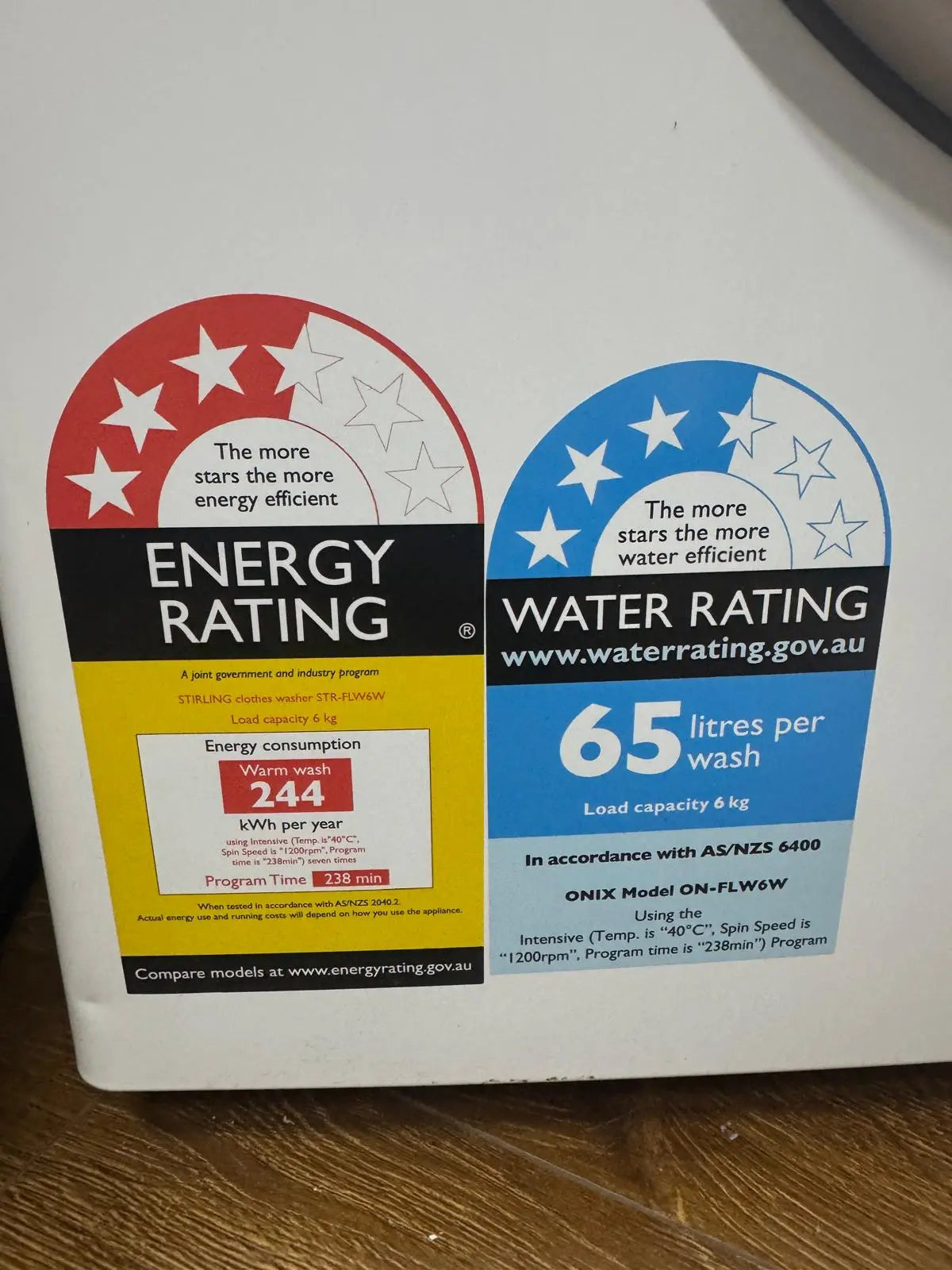 Factory Seconds Westinghouse 634L Fridge & Stirling 6kg Washer Combo | RESERVOIR
