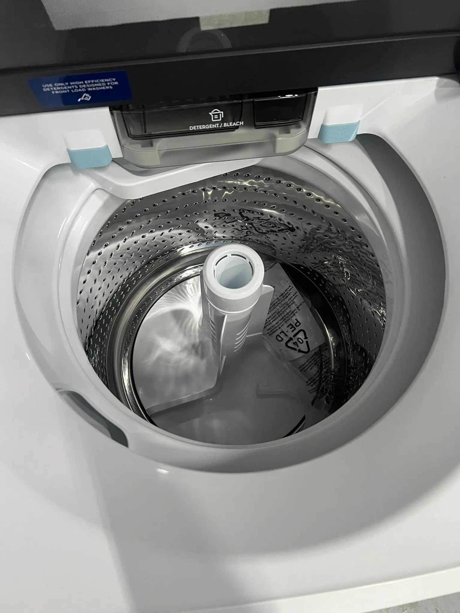 Factory Seconds Westinghouse 8 kg EasyCare Top Load Washing Machine – WWT8084J7WA | ADELAIDE