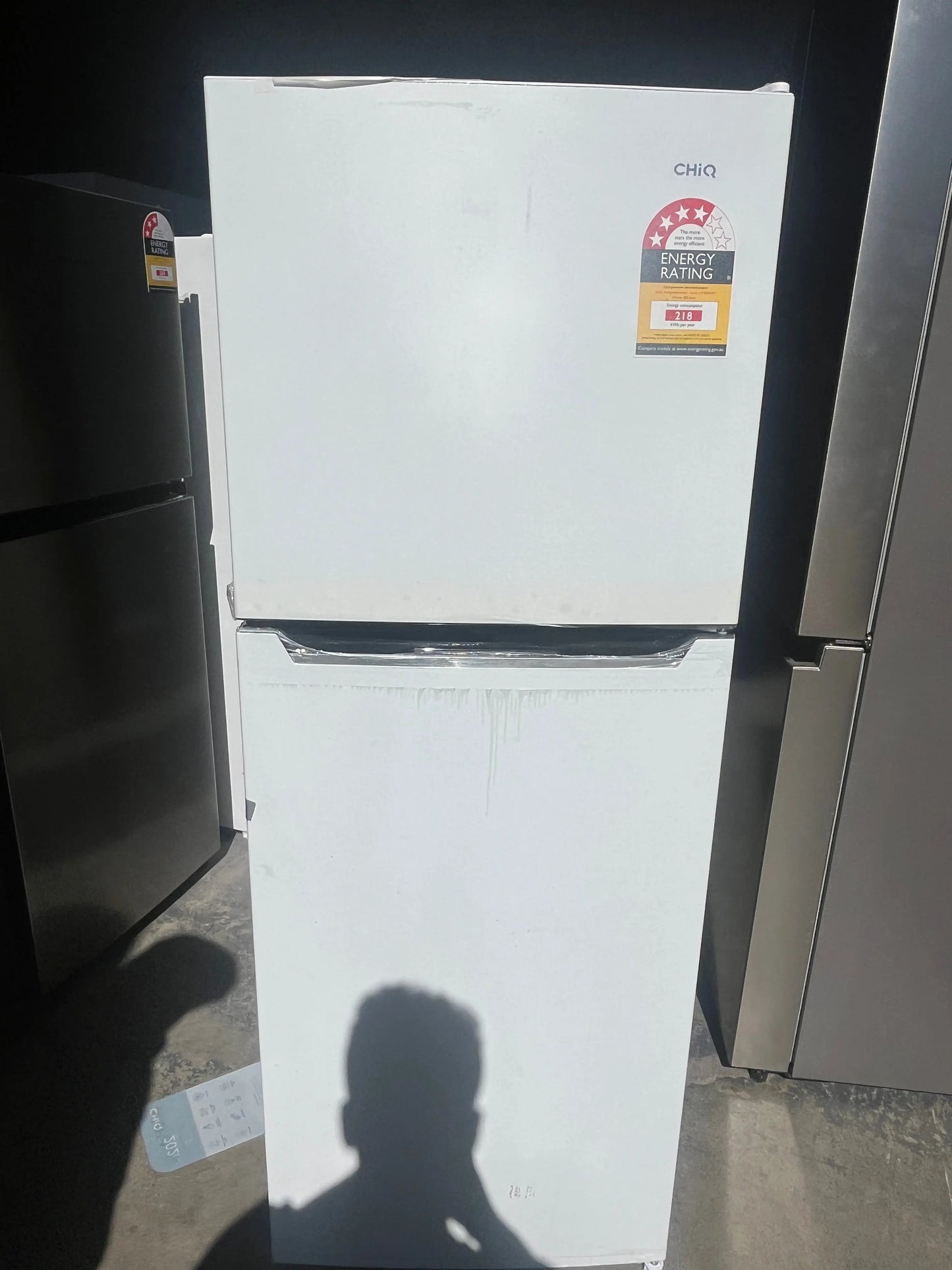 Factory second ChiQ 202L fridge freezer model CTM202NW3 White | ADELAIDE