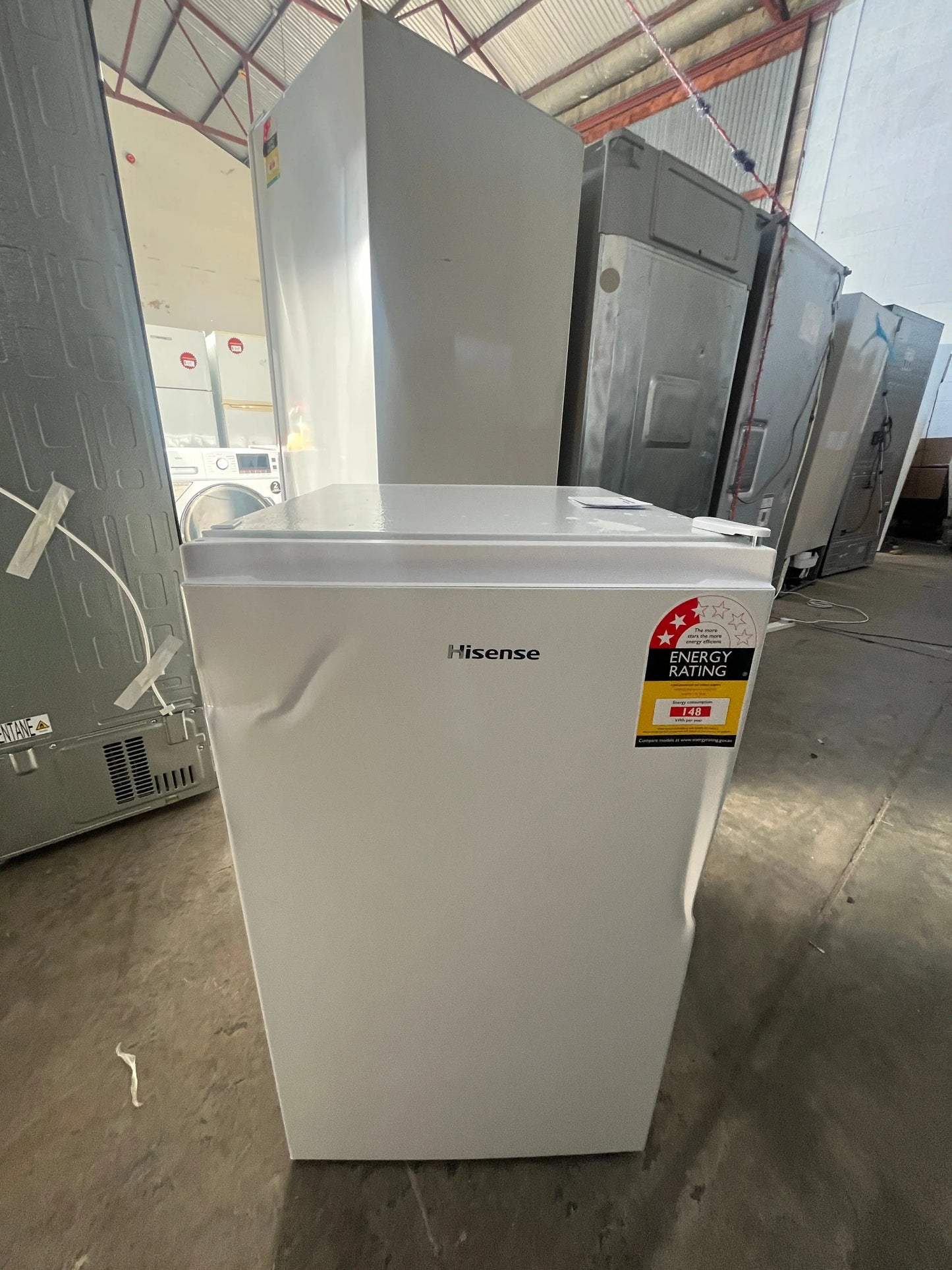 Factory second HISENSE Refrigerator HRBF|25
Volume 125 litres | ADELAIDE