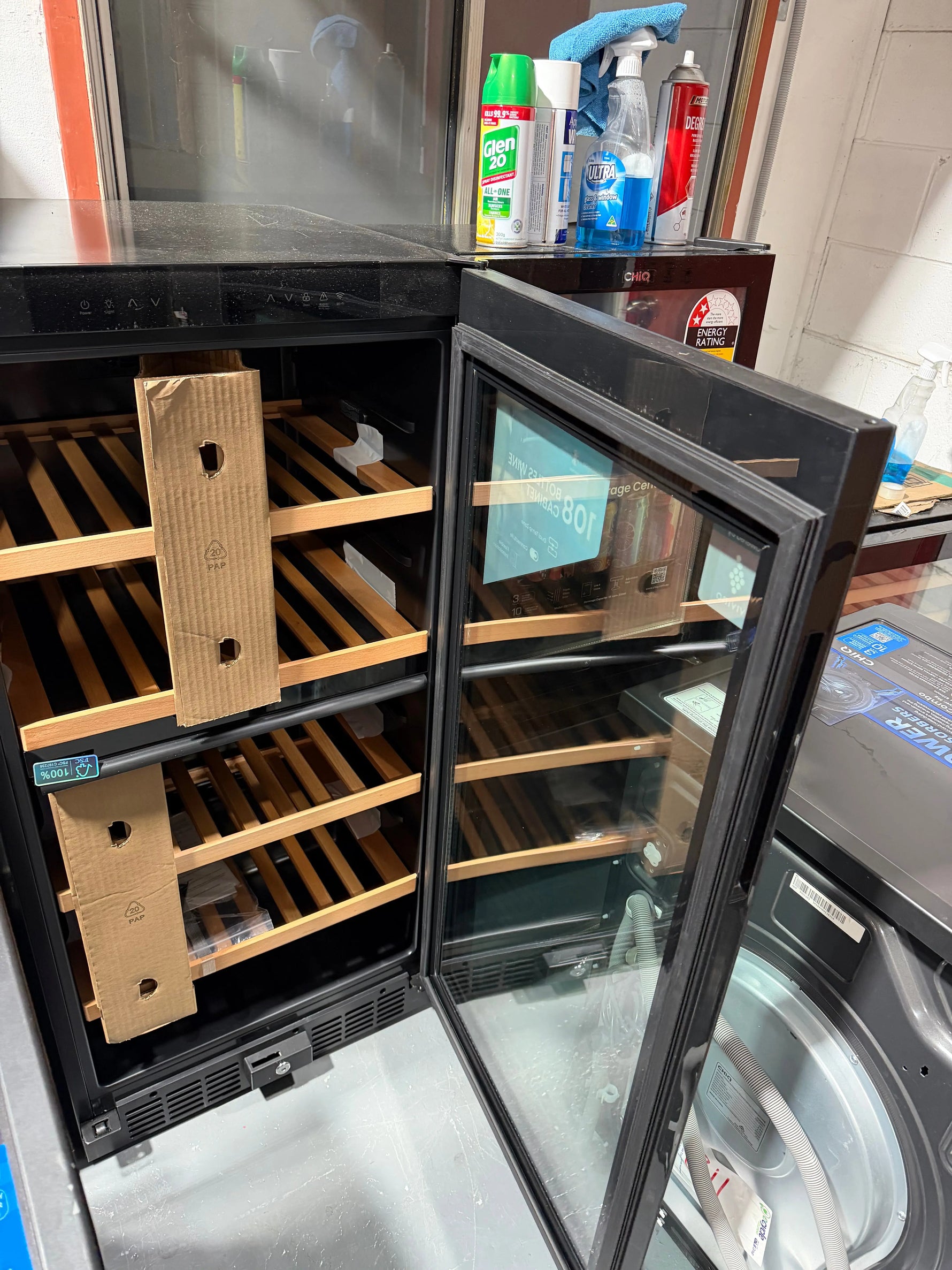 Factory second Hisense 108 bottle wine cabinet