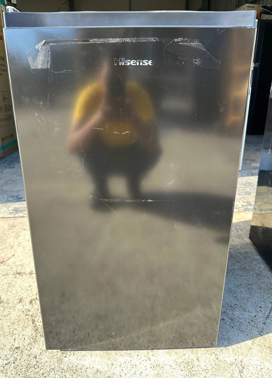 Factory second Hisense 125L fridge freezer | BRISBANE