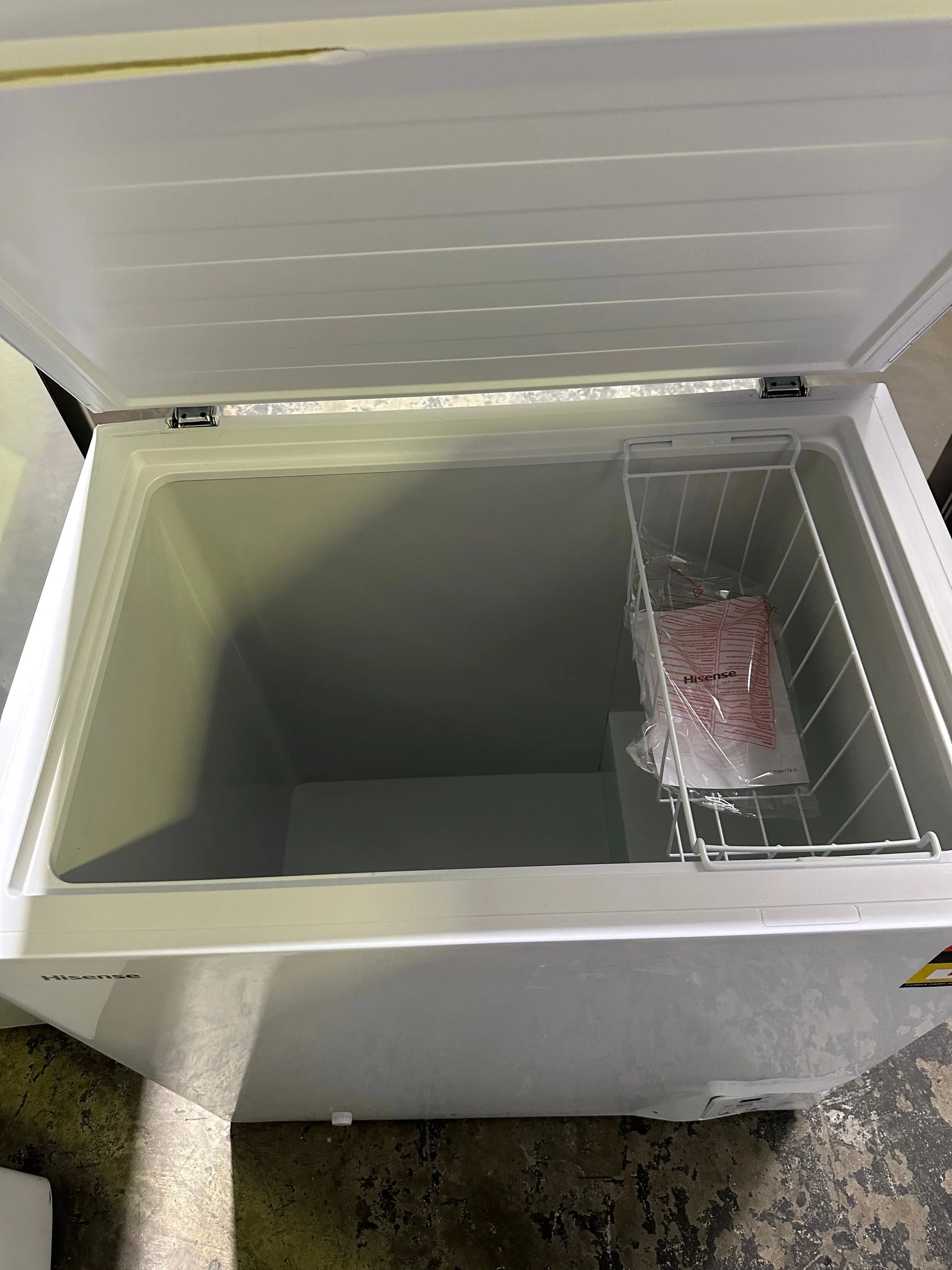 Factory second Hisense 200L chest freezer | BRISBANE