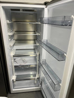 Factory second Hisense 384L upright freezer | ALEXANDRIA