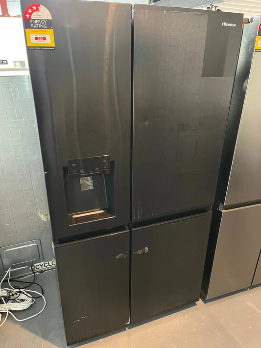 Factory second Hisense 632 ltr side by side fridge freezer | ALEXANDRIA