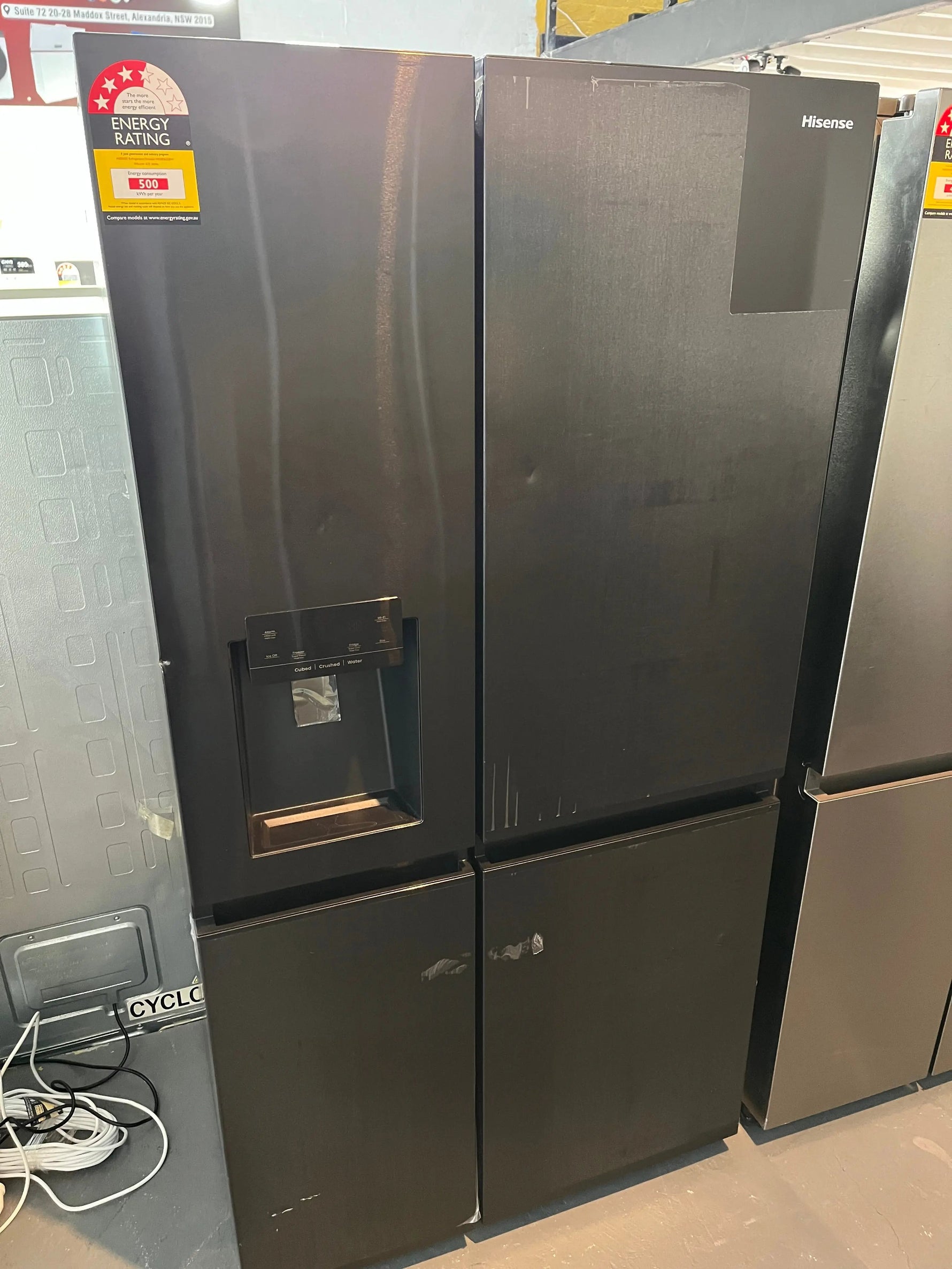 Factory second Hisense 632 ltr side by side fridge freezer | ALEXANDRIA