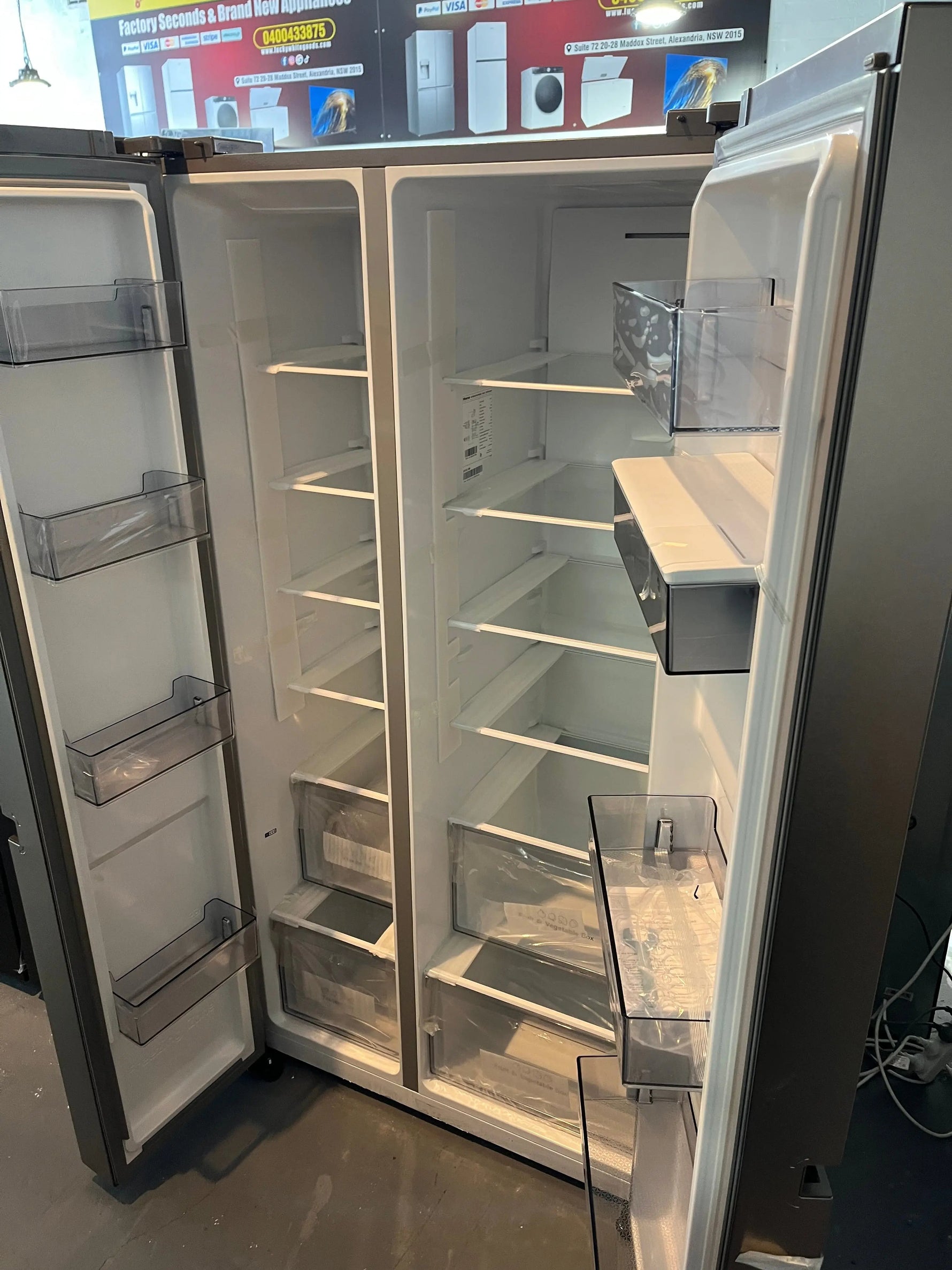 Factory second Hisense 649 ltr side by side door fridge | ALEXANDRIA