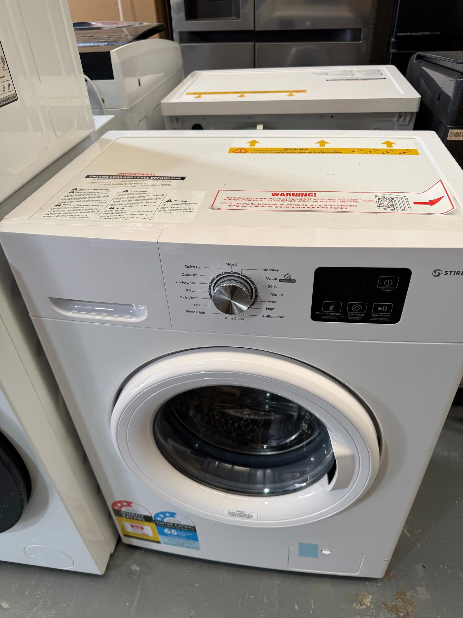 Factory second Stirling 6 kg front loader washer | SYDNEY