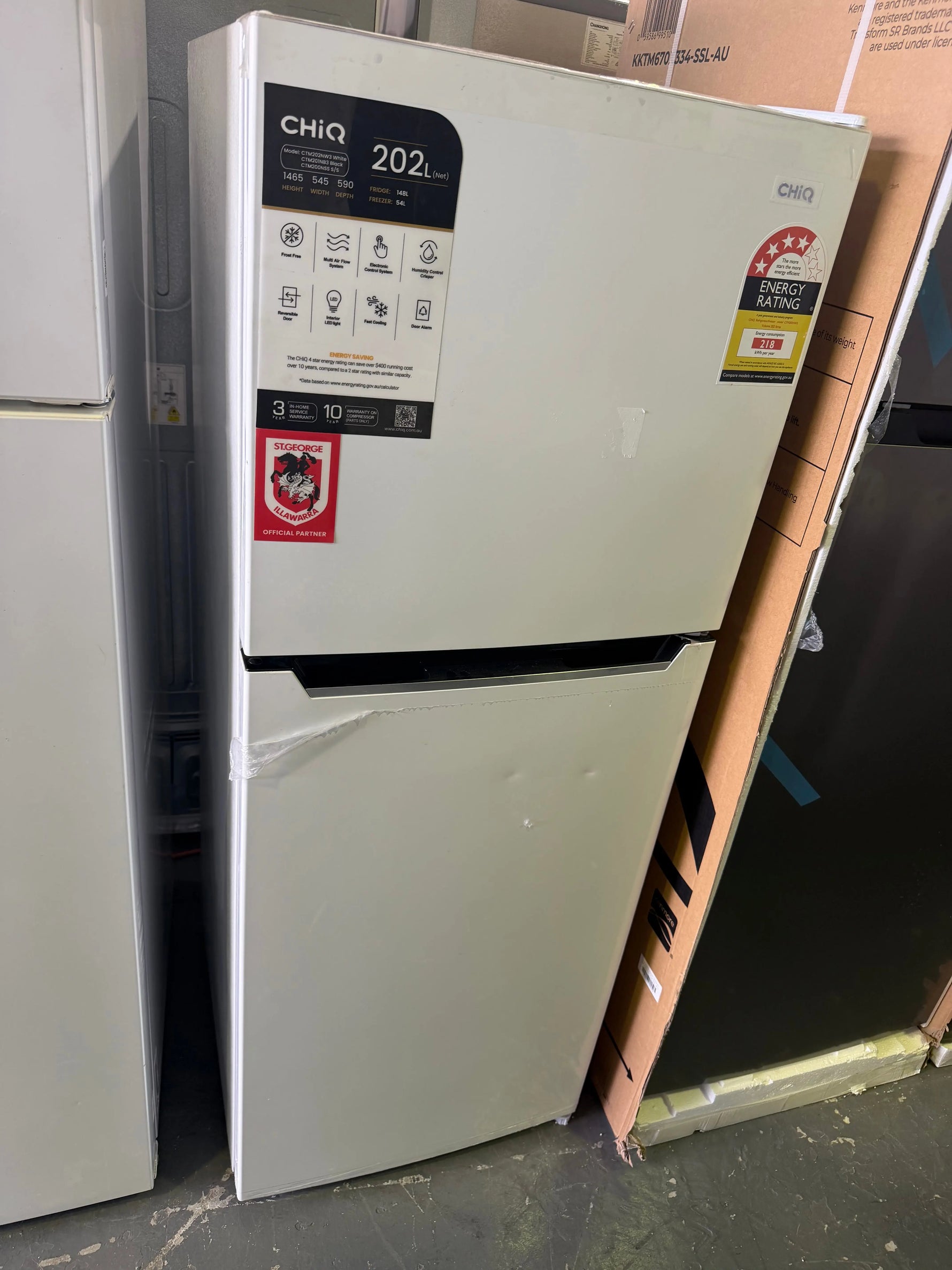 Factory seconds CHiQ 202L Top Mount Frost Free Fridge White – CTM202NW3 | BRISBANE