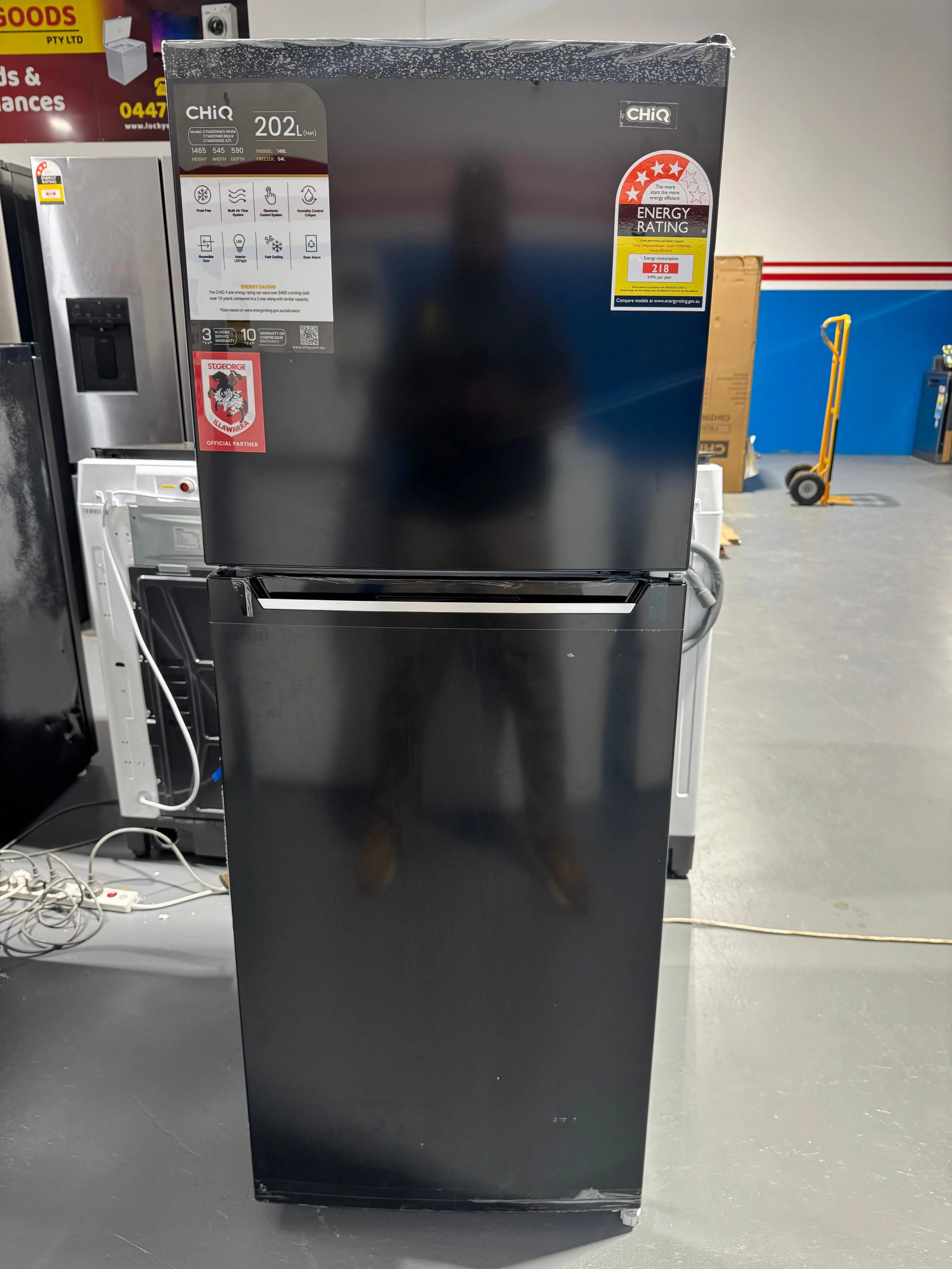 Factory seconds Chiq 202 litres fridge freezer | PERTH