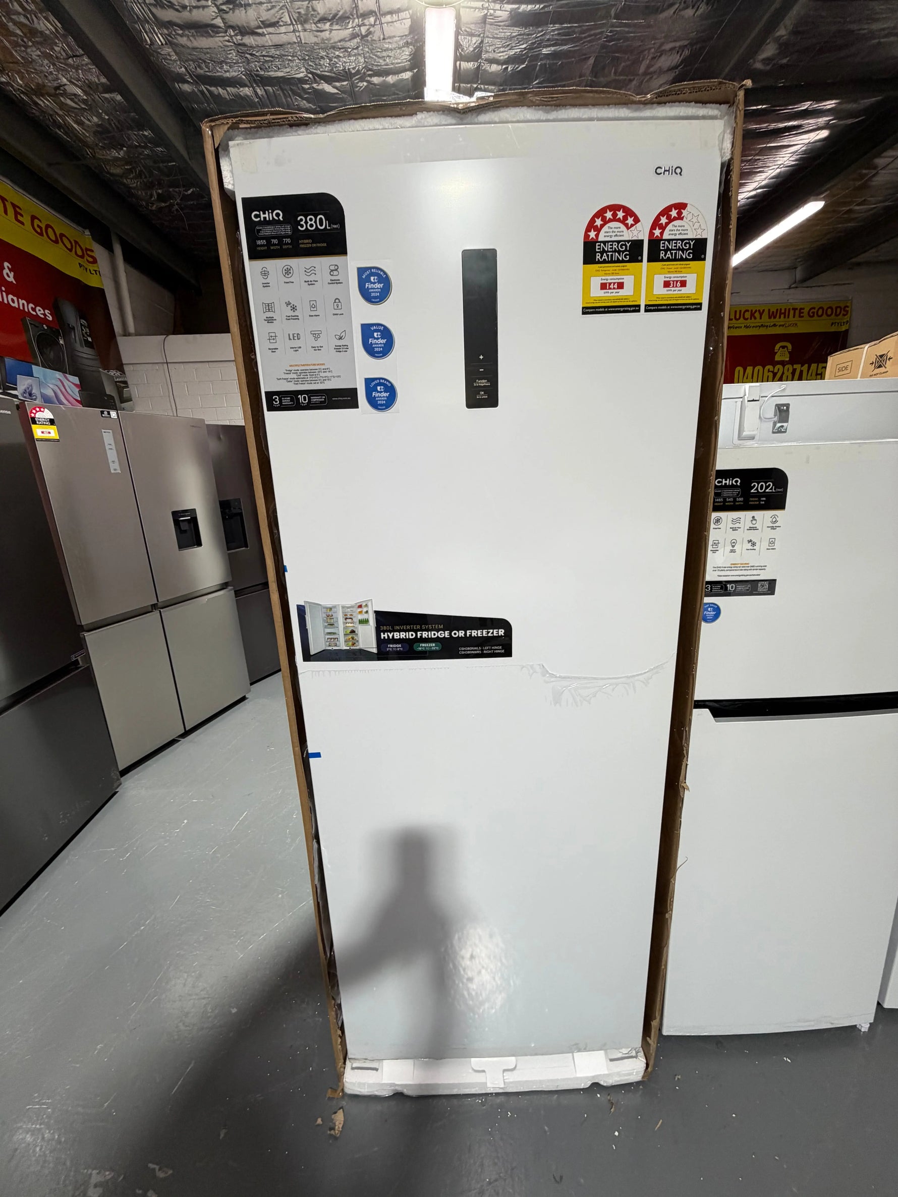 Factory seconds Chiq 380 ltr Hybrid freezer
