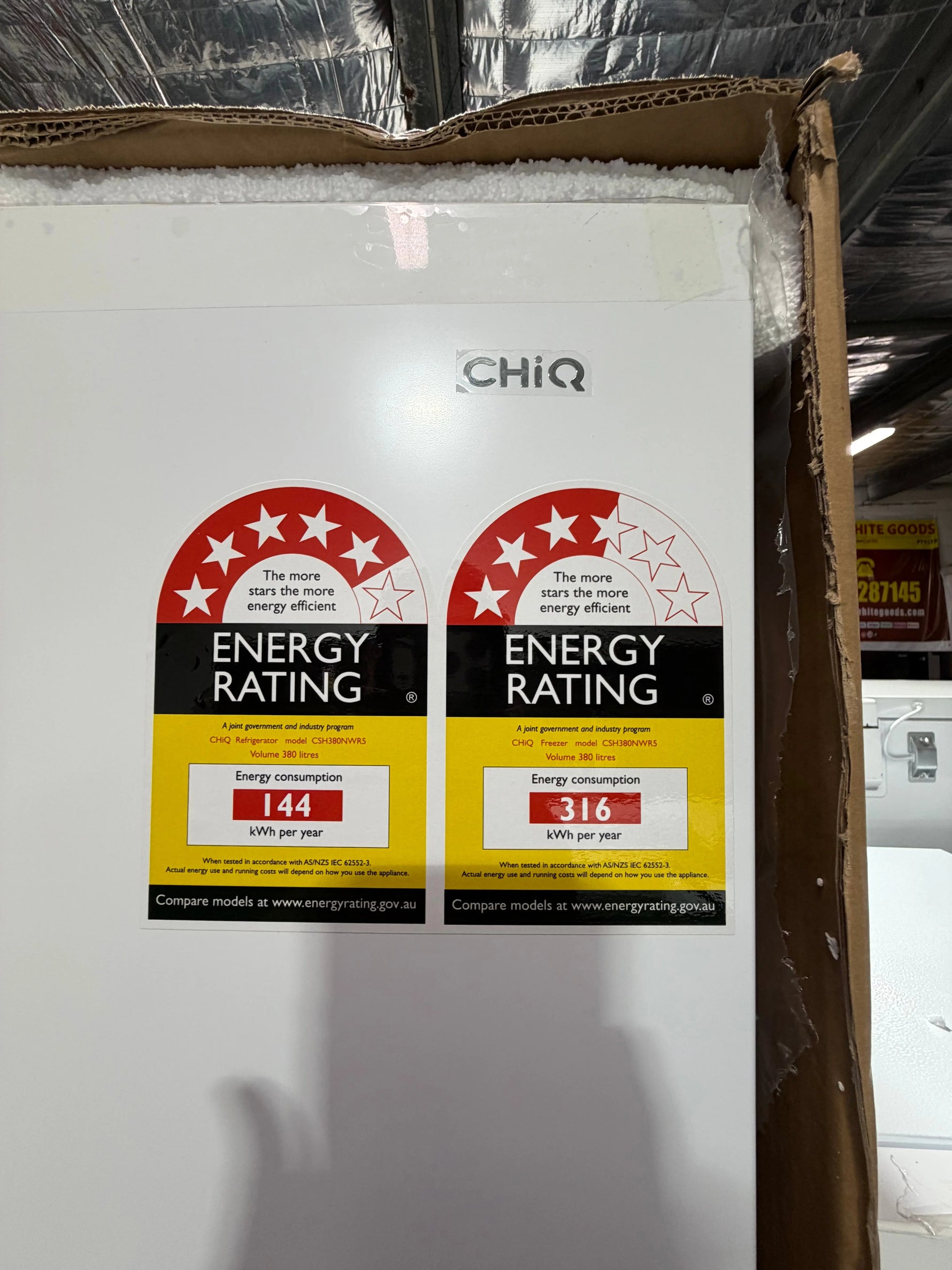 Factory seconds Chiq 380 ltr Hybrid freezer