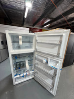 Factory seconds Chiq 515 ltr Top mount fridge freezer Model no -CTM515NW4
