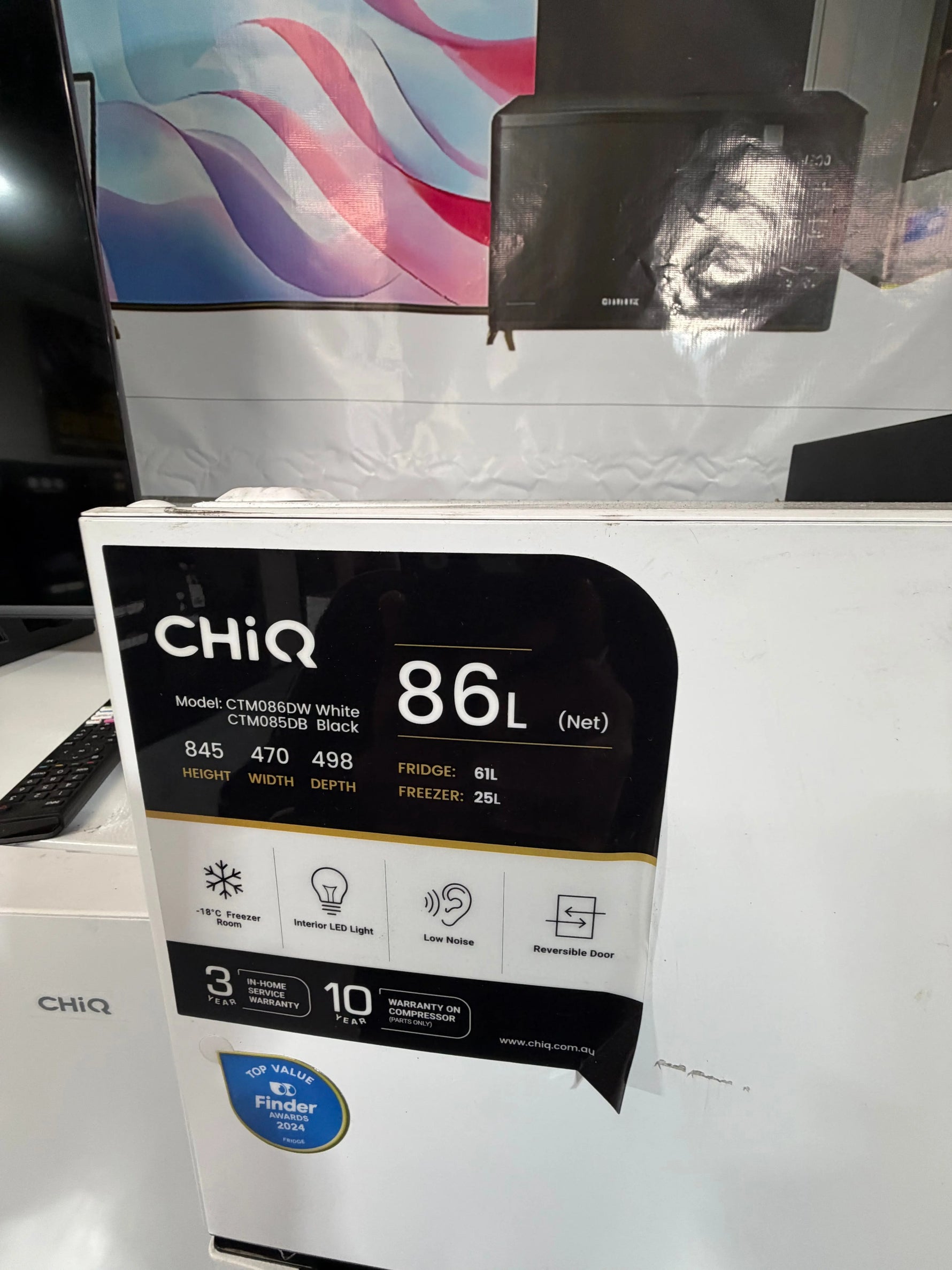Factory seconds Chiq 86 ltr Bar fridge